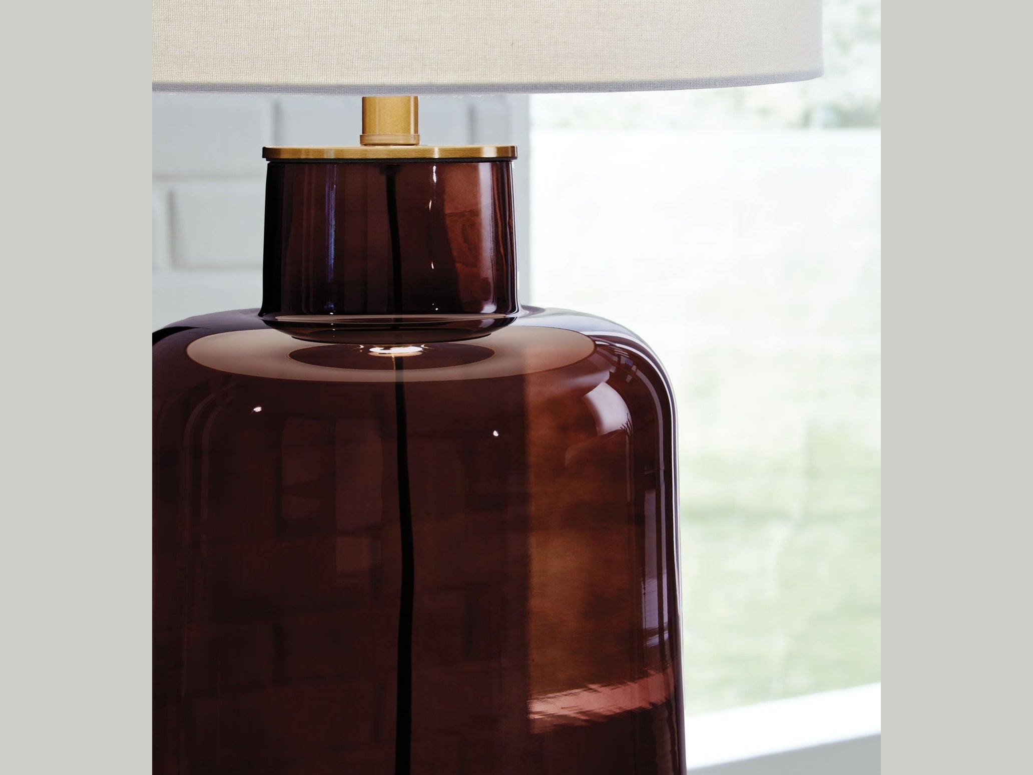 Mette - Glass Table Lamp - Brown / Gold Finish