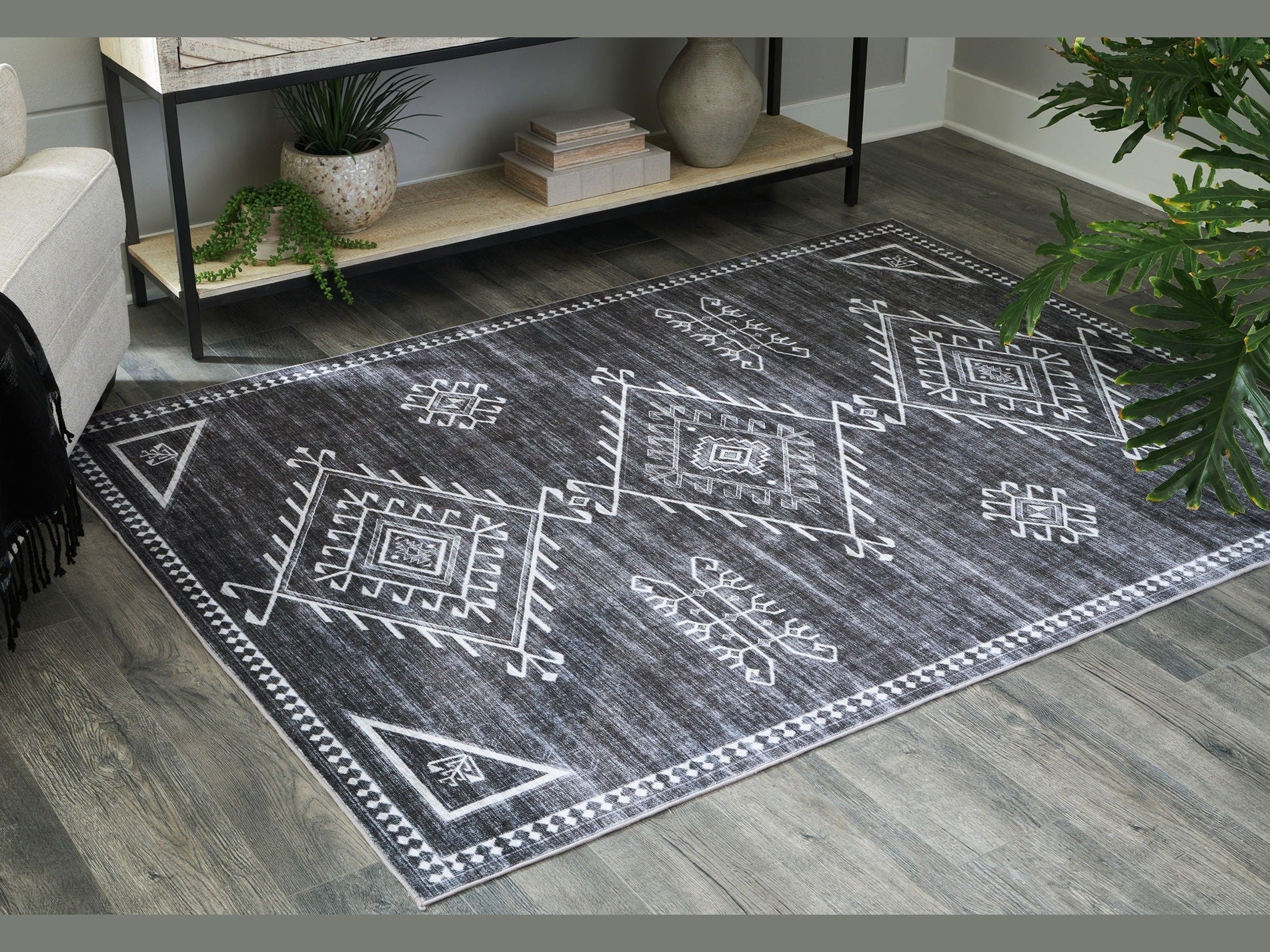 Arloman - Area Rug