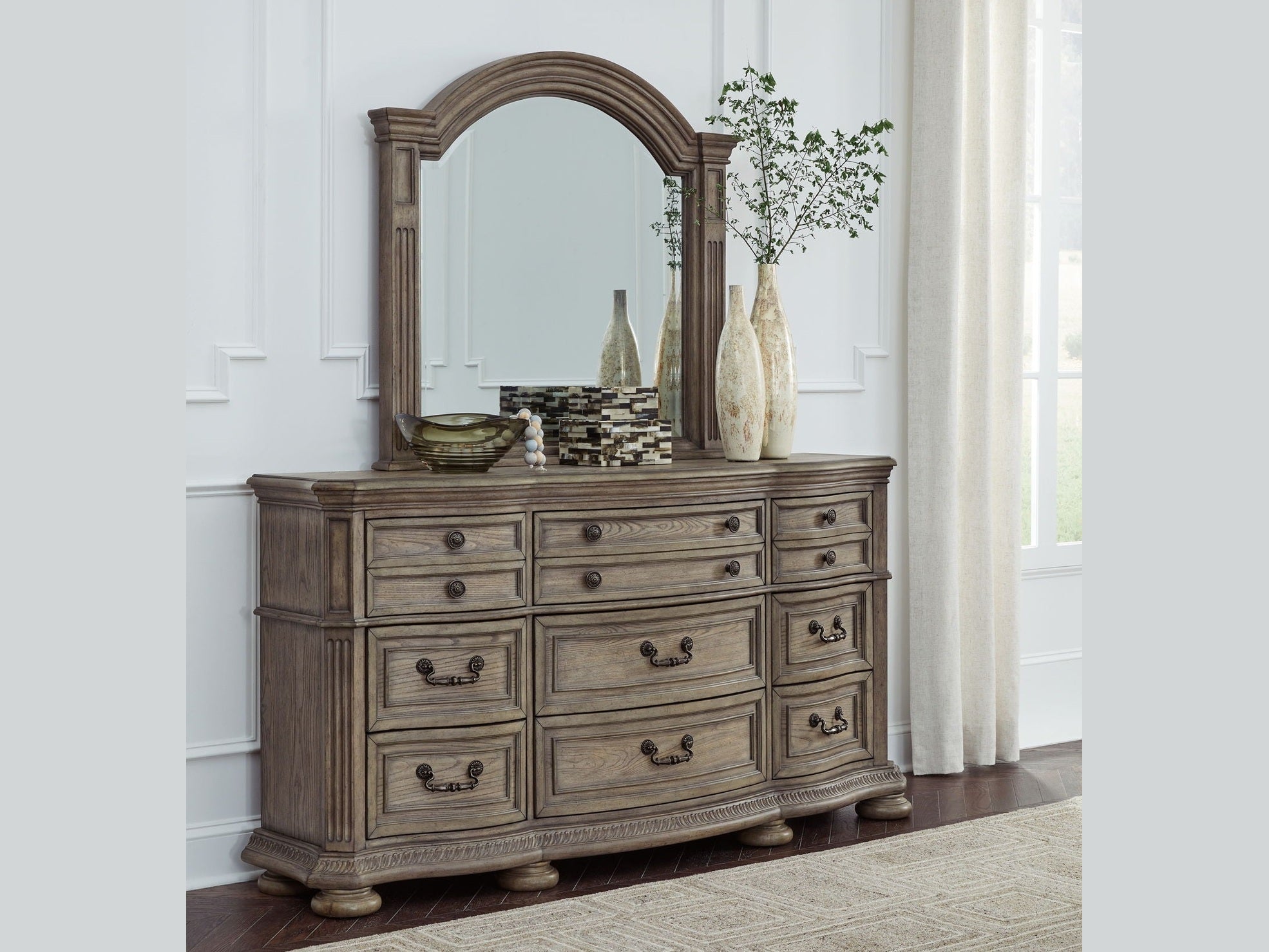 Ardenfield - Dresser And Mirror - Light Brown