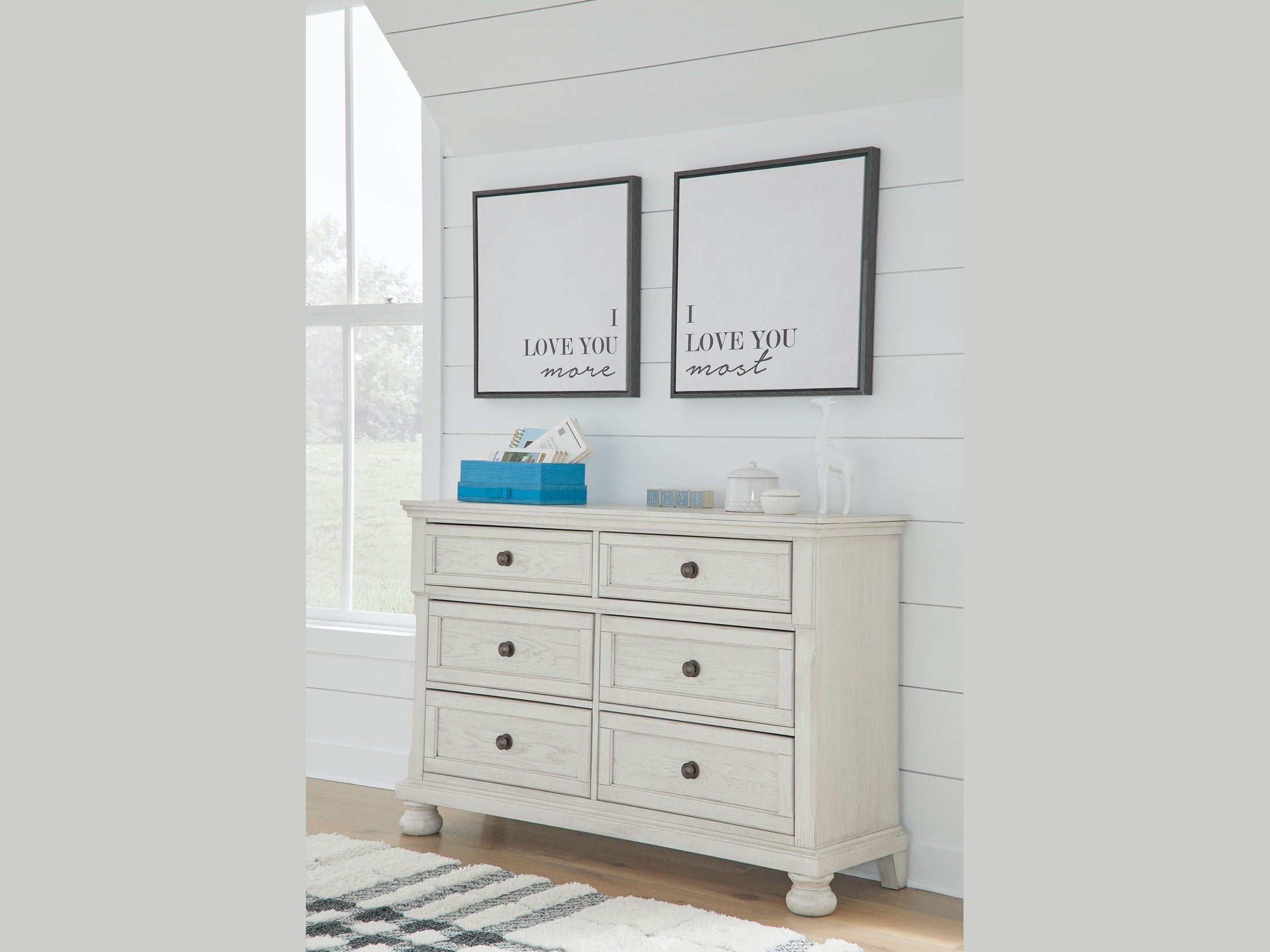 Robbinsdale - Youth Sleigh Storage Bedroom Set