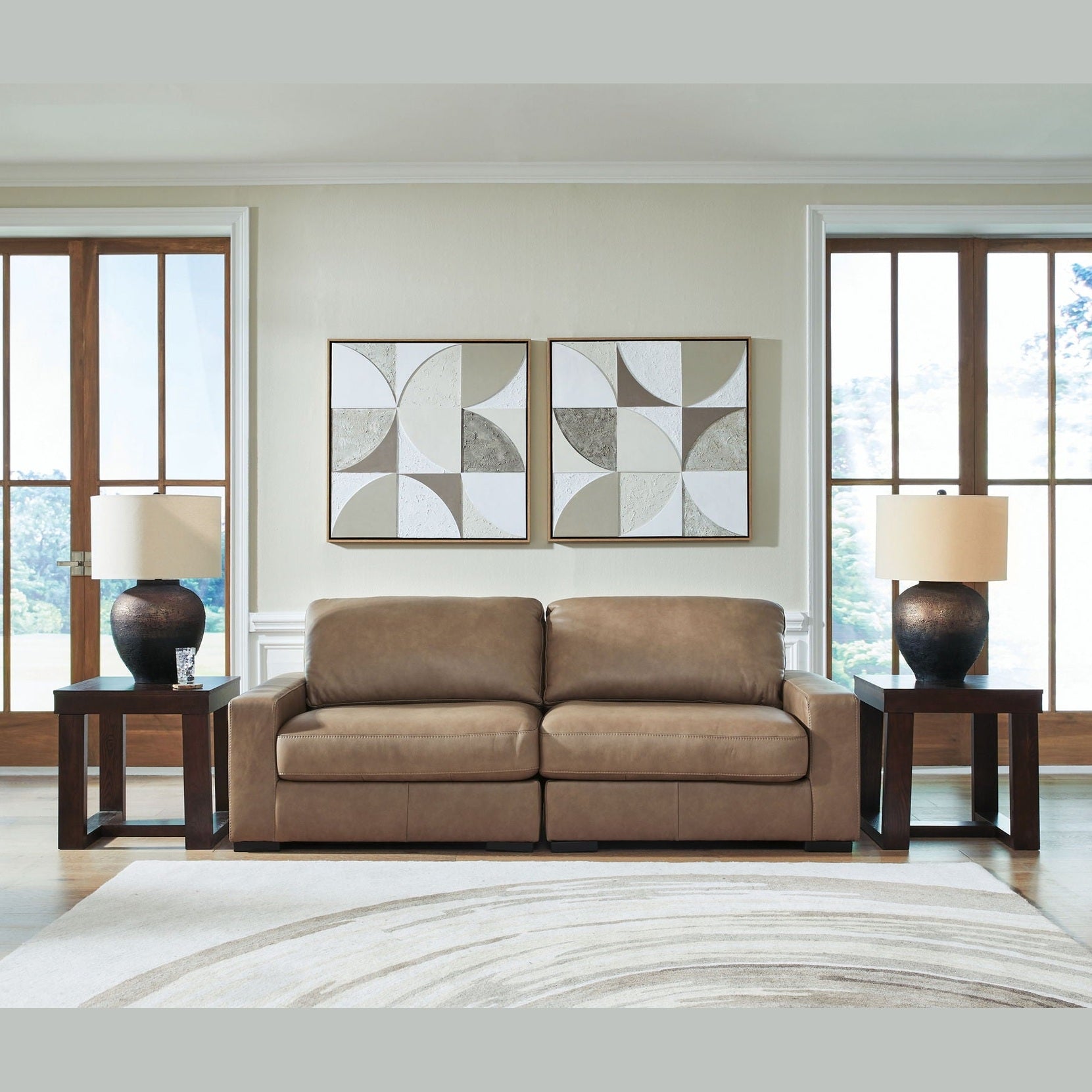 Veronella - Sectional