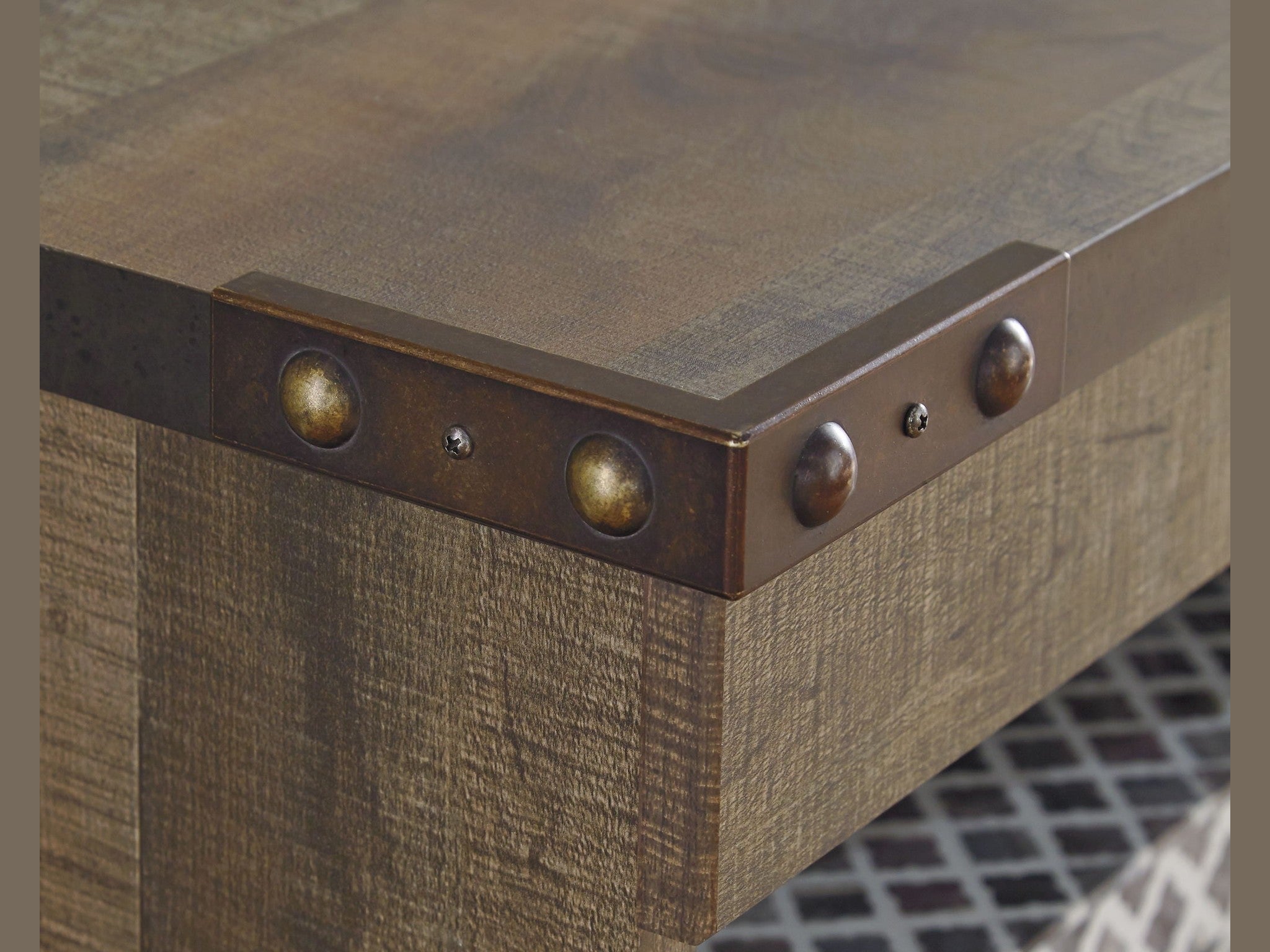 Trinell - TV Stand