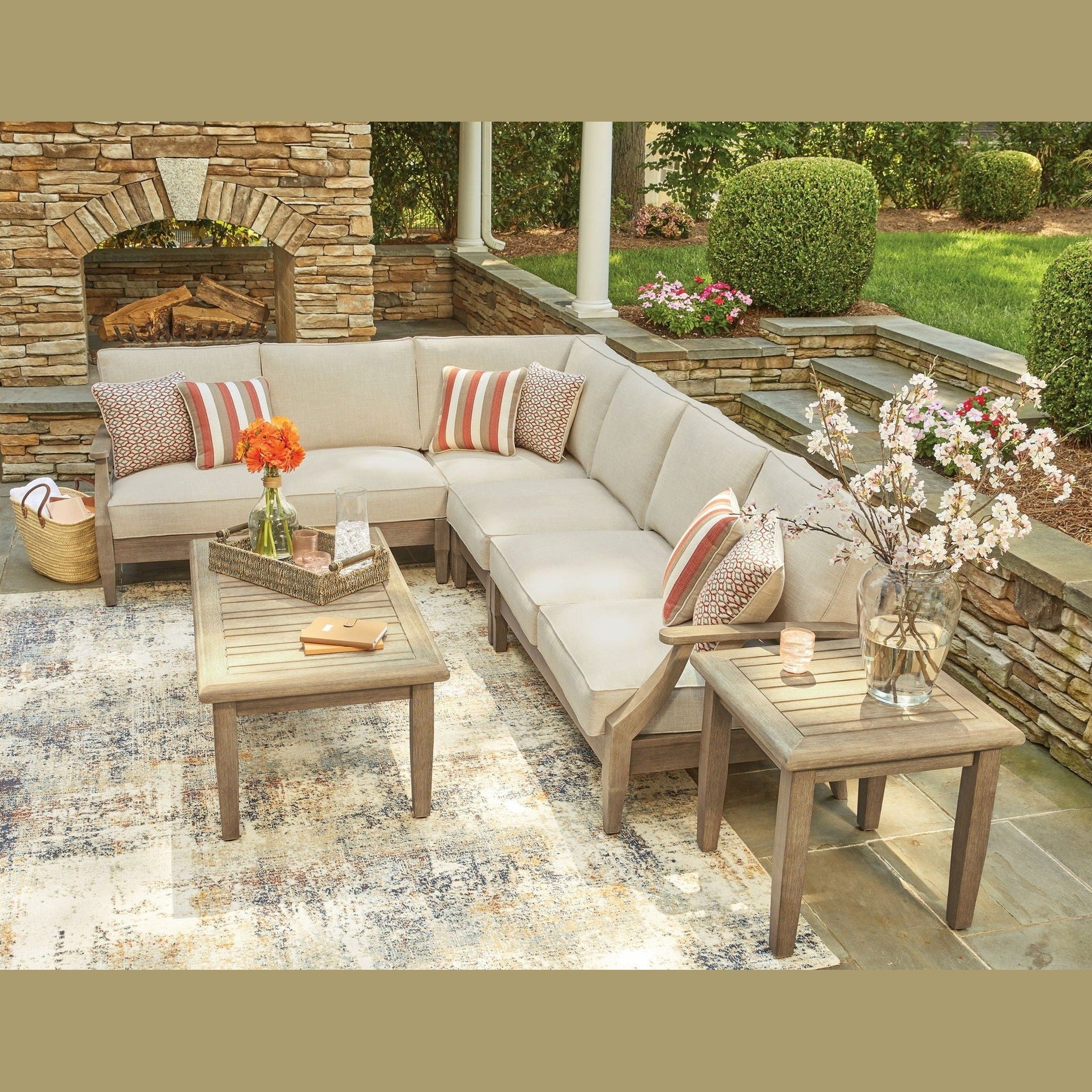 Clare View - Outdoor Sectional