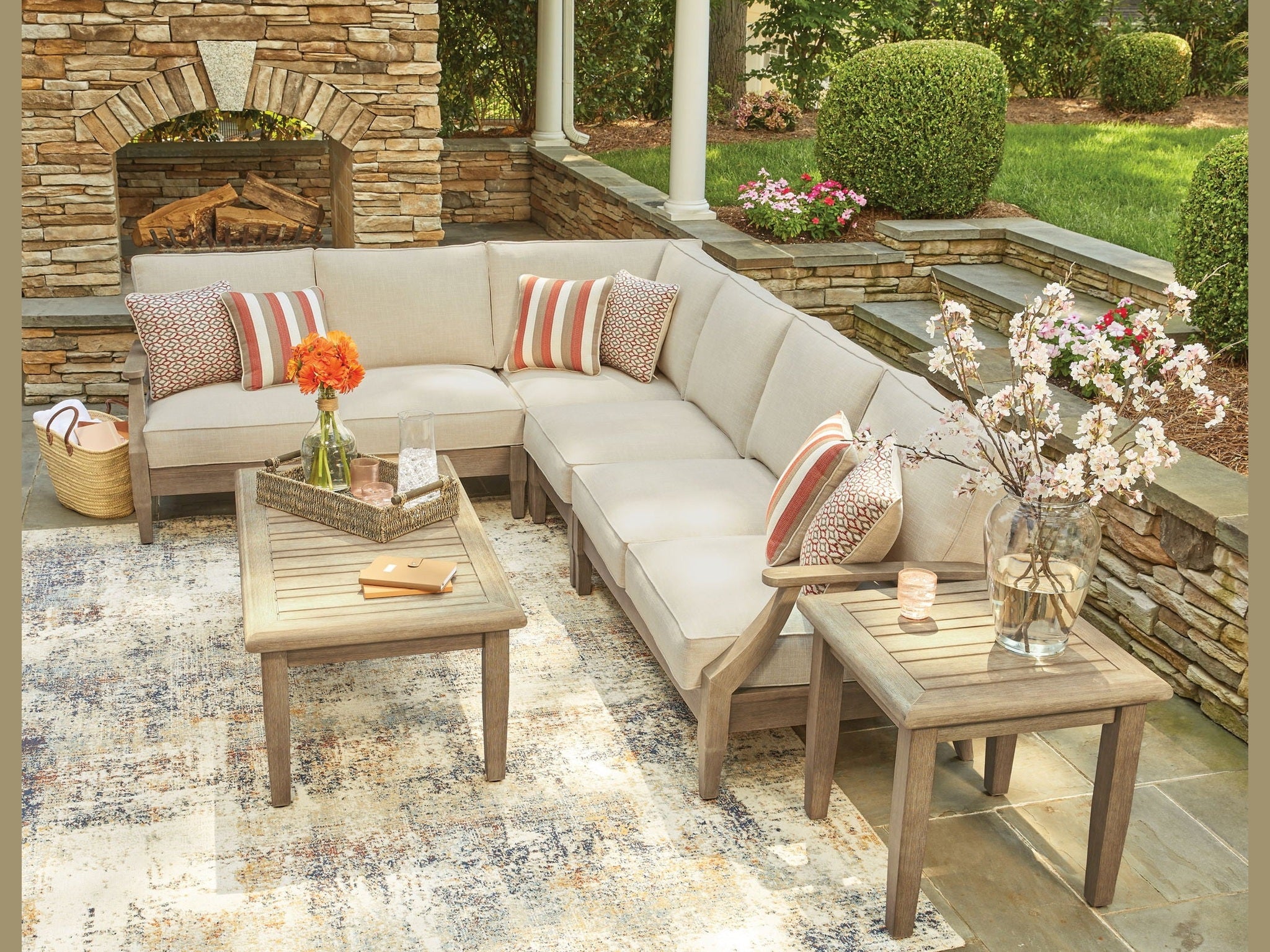 Clare View - Outdoor Sectional
