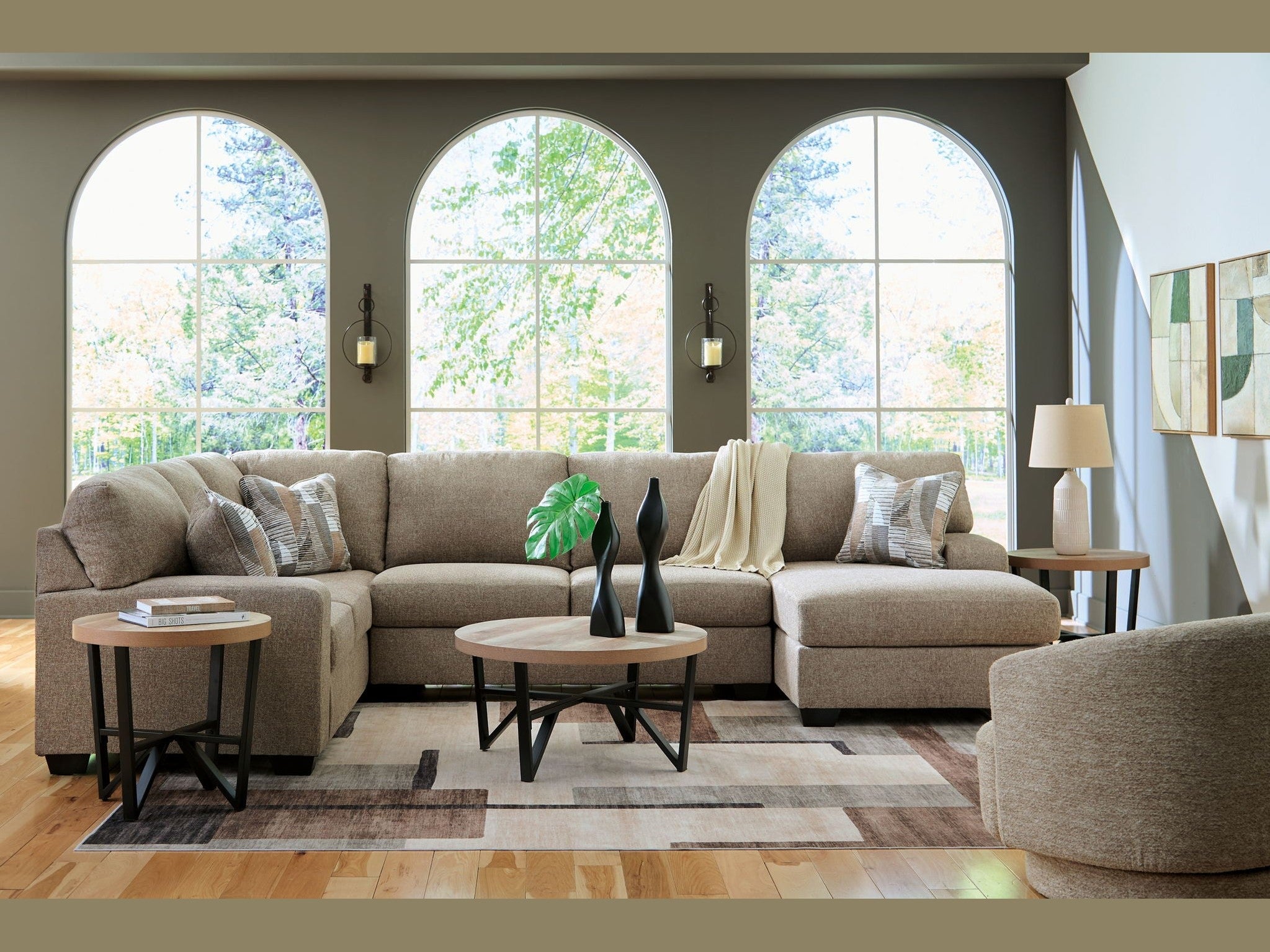 Newellen - Sectional