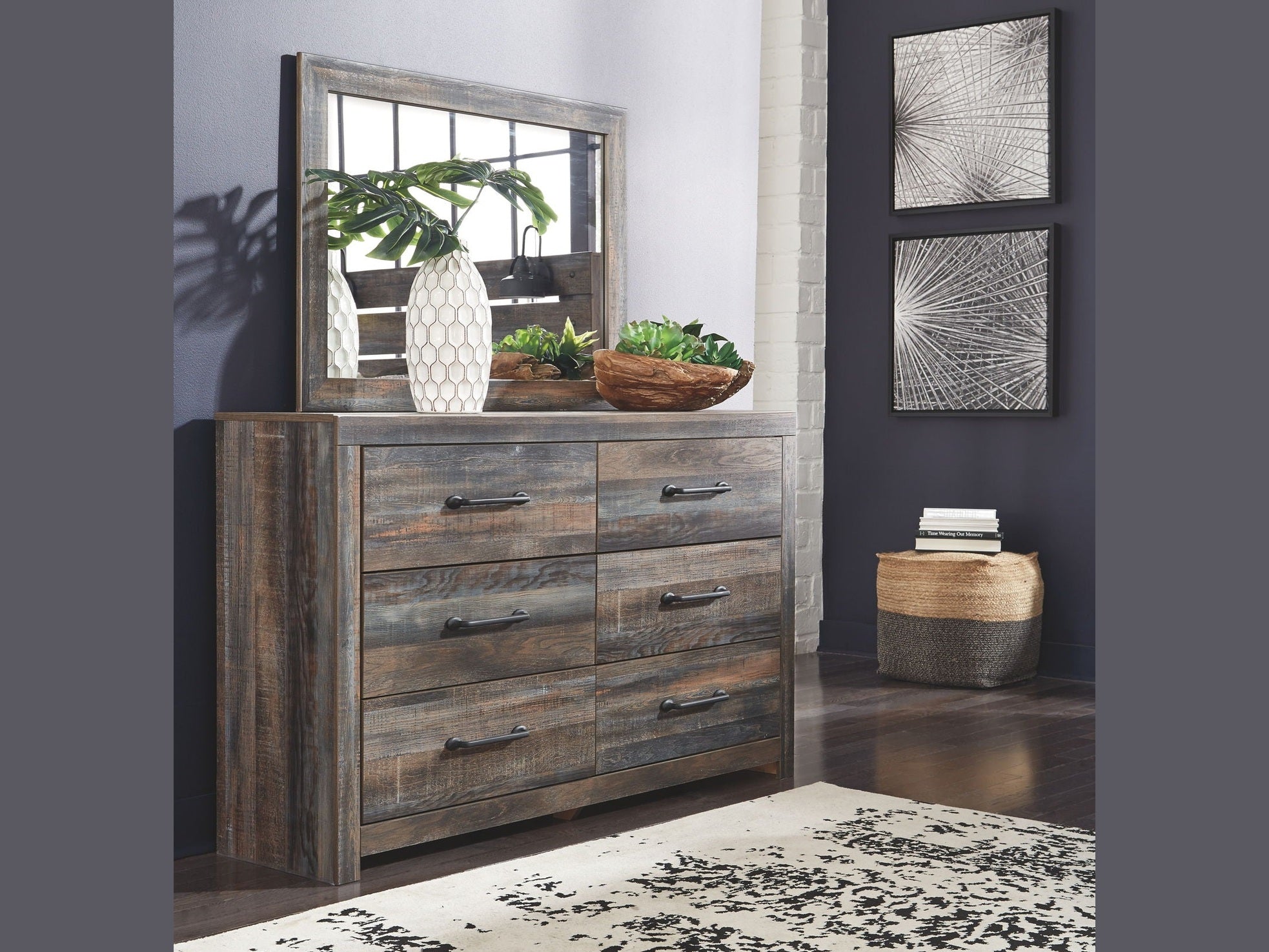 Drystan - Bedroom Set