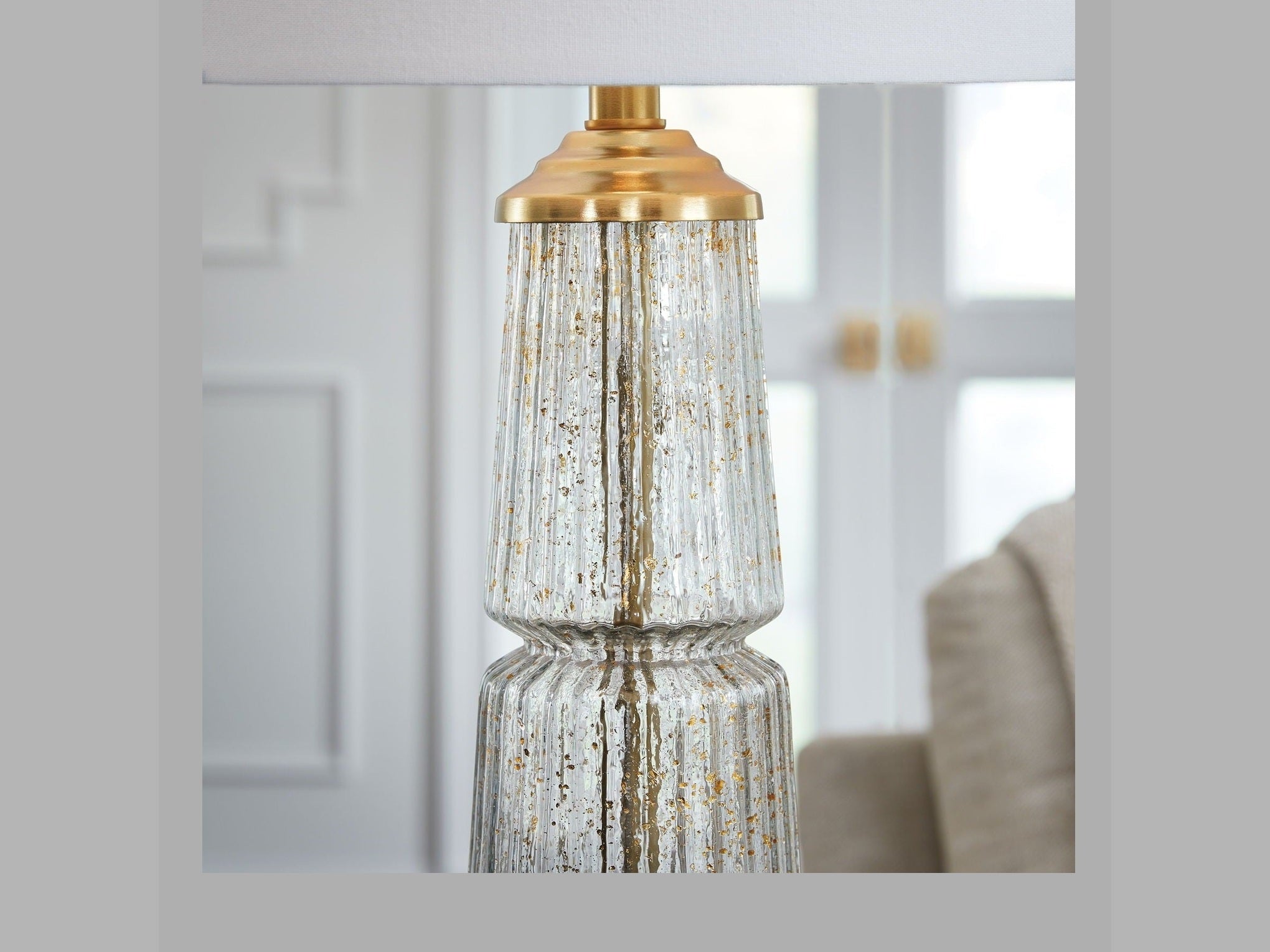 Bakersboro - Glass Table Lamp - Clear / Gold Finish