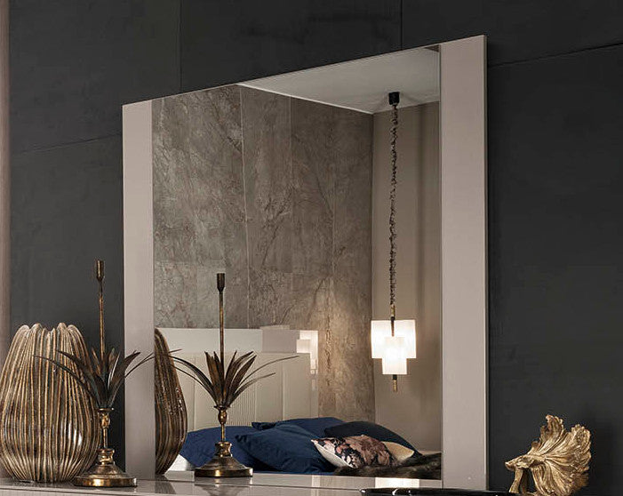 Claire Modern Mirror