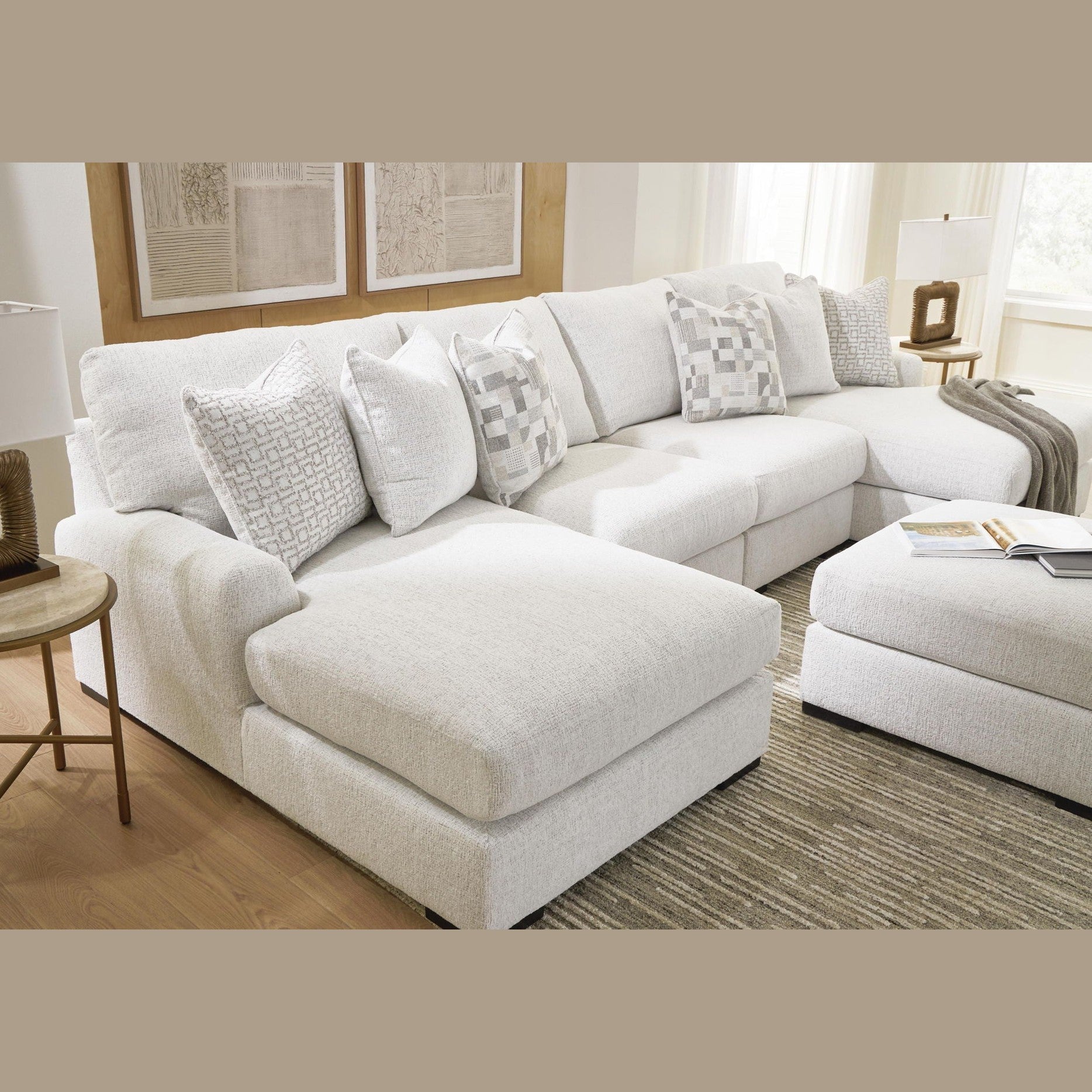 Misty-Lakes - Sectional