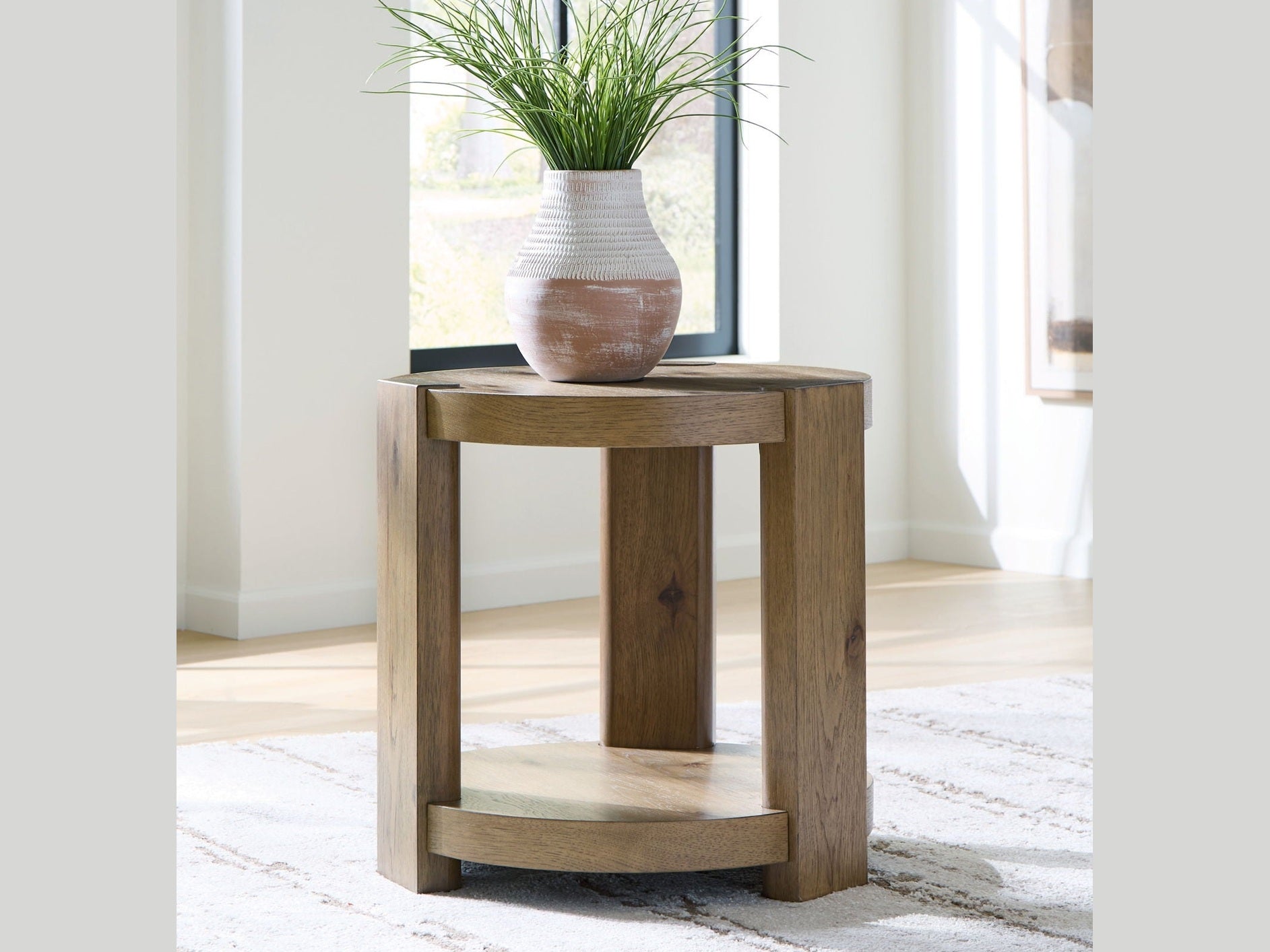 Flangren - Round End Table - Light Brown