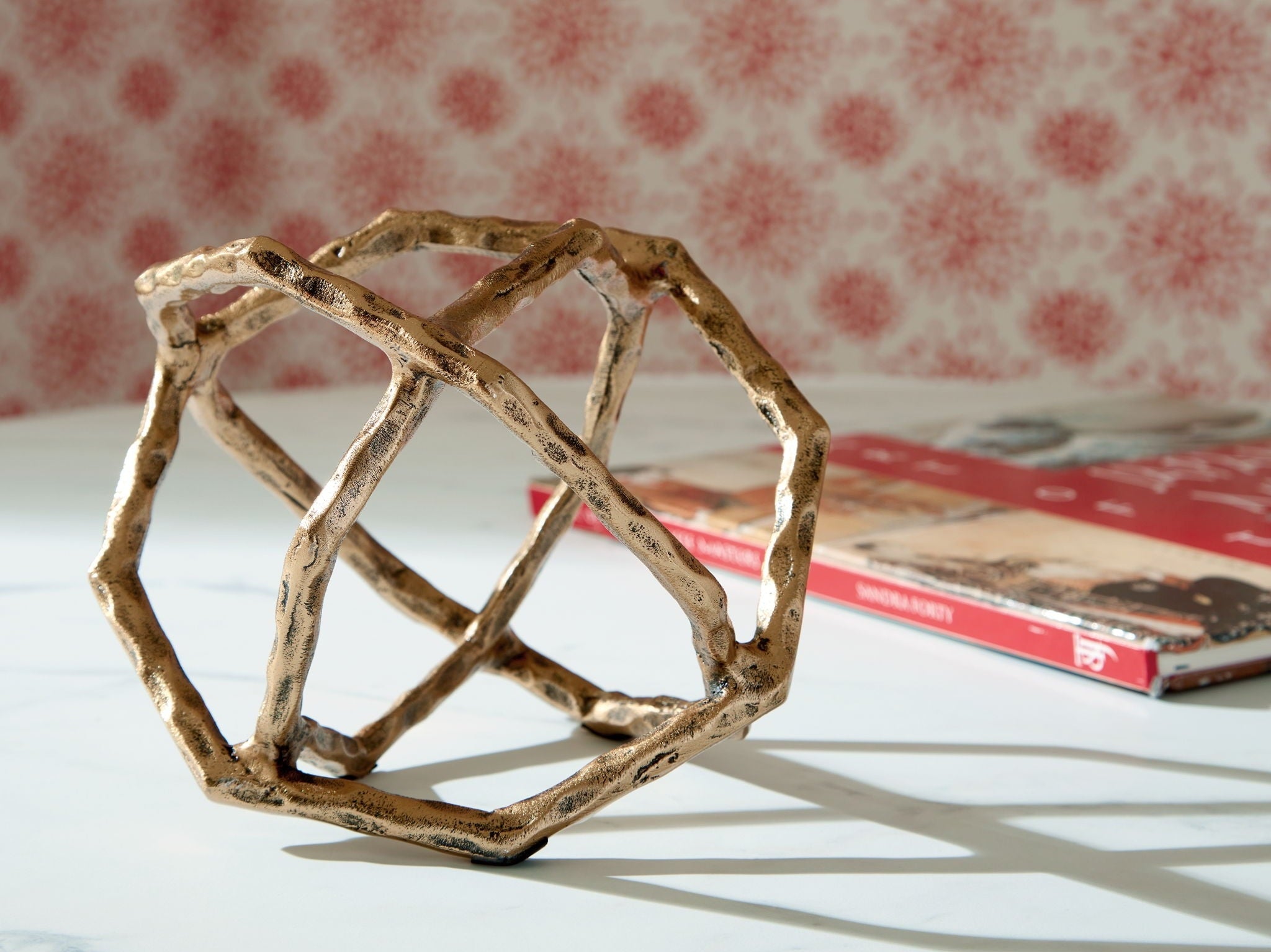 Laddington - Sculpture