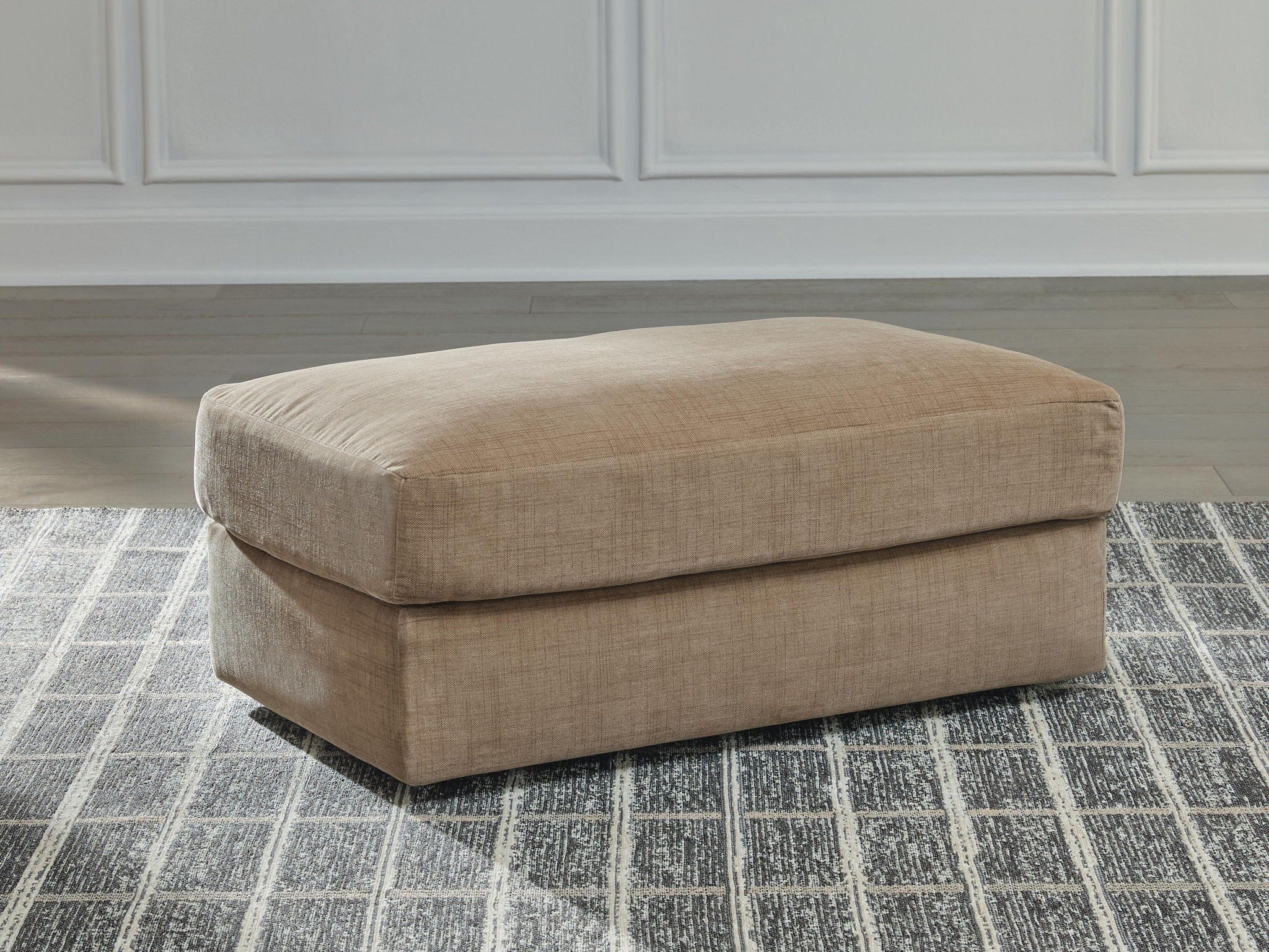 ChloeeAnne - Ottoman - Honey