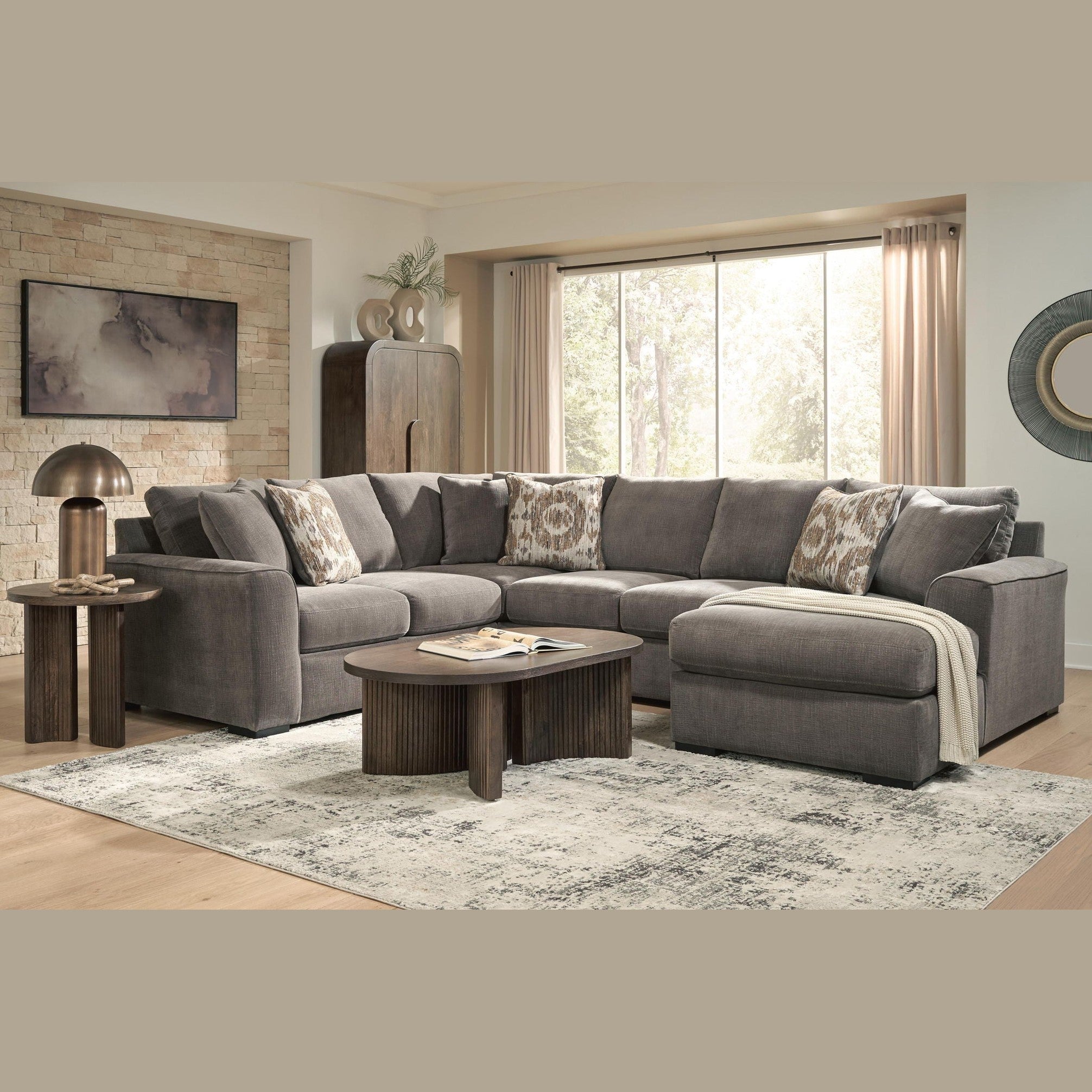 Larson Levee - Sectional