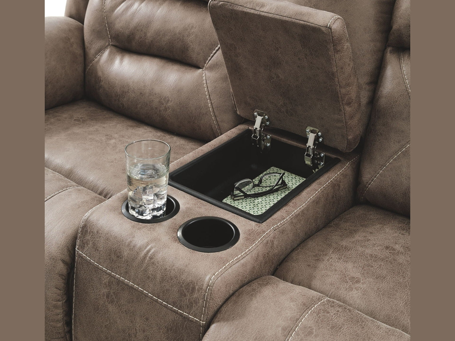 Stoneland - Reclining Loveseat