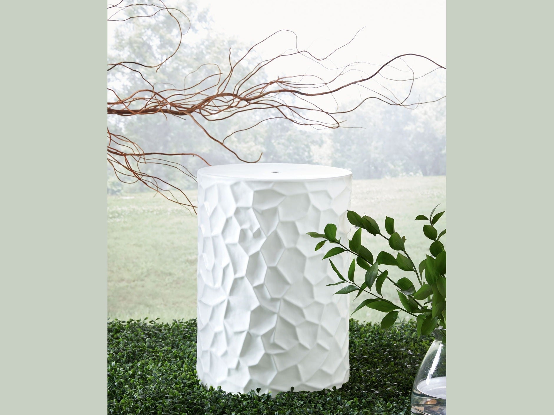 Jungrove - Stool - White