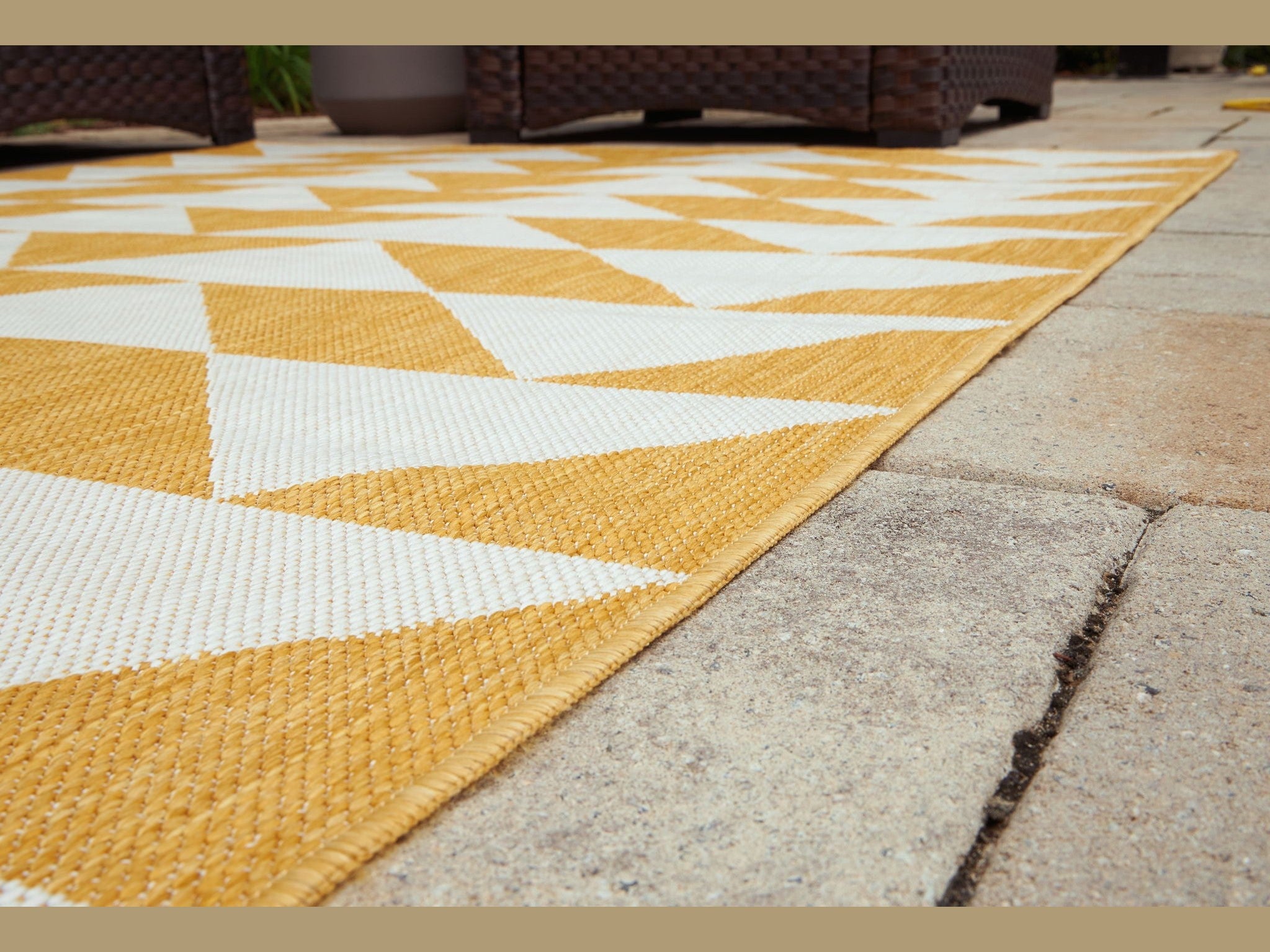 Thomley - Rug