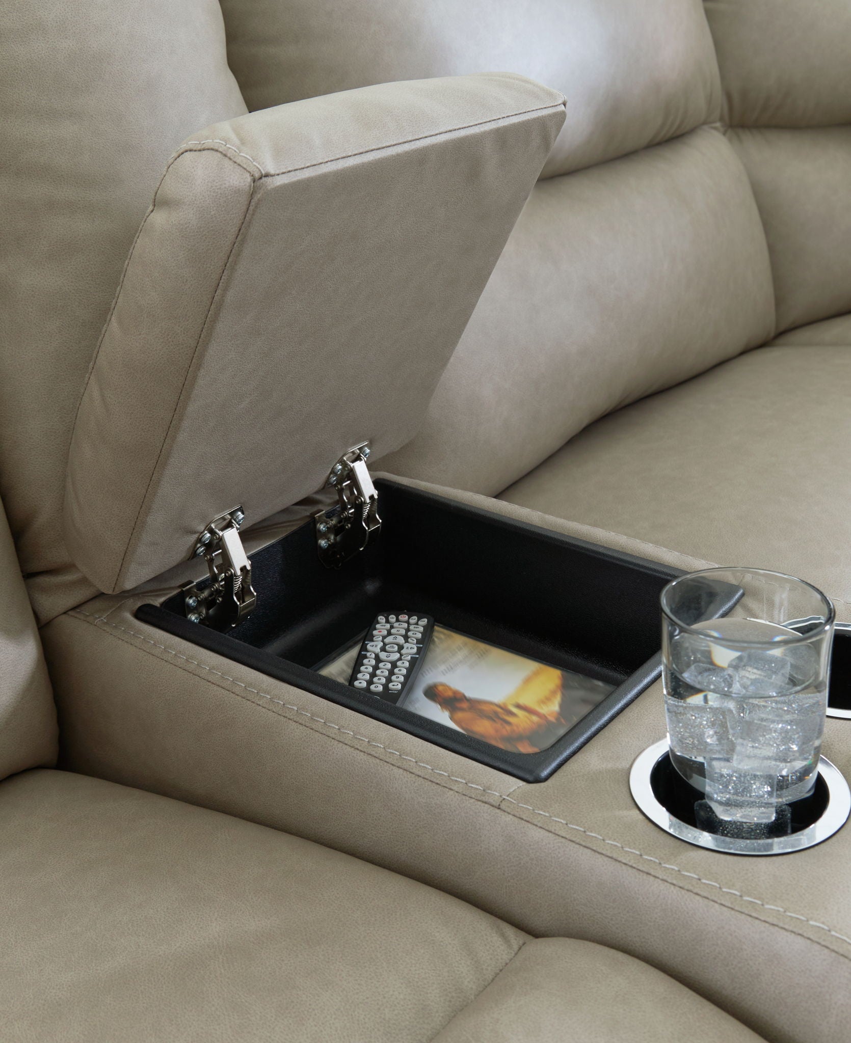 Brannigan - Reclining Sectional