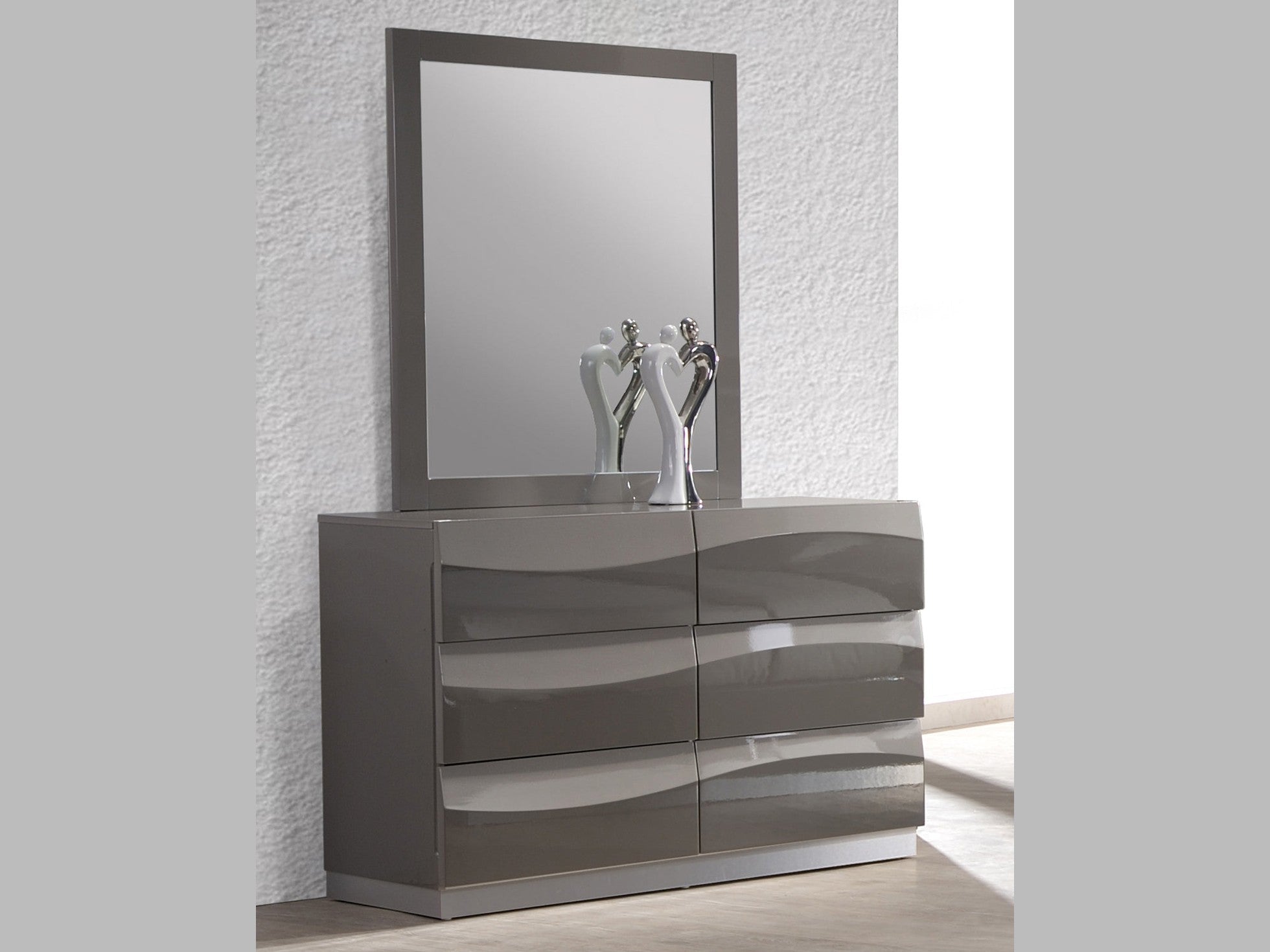 Chintaly Delhi Dresser