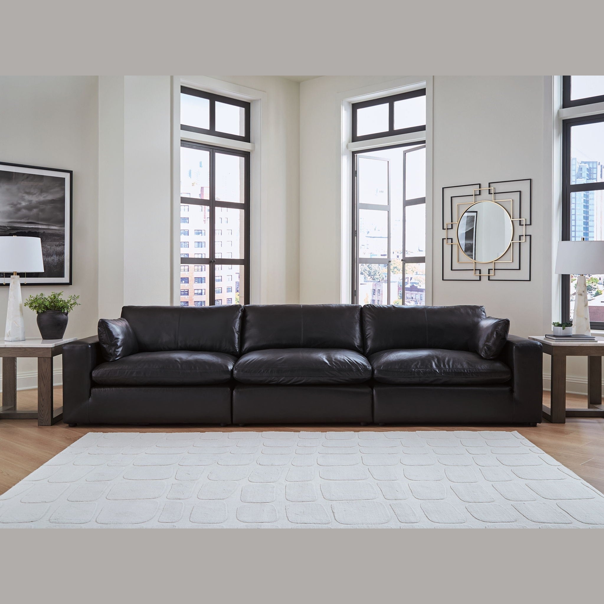 Emilia - Sectional