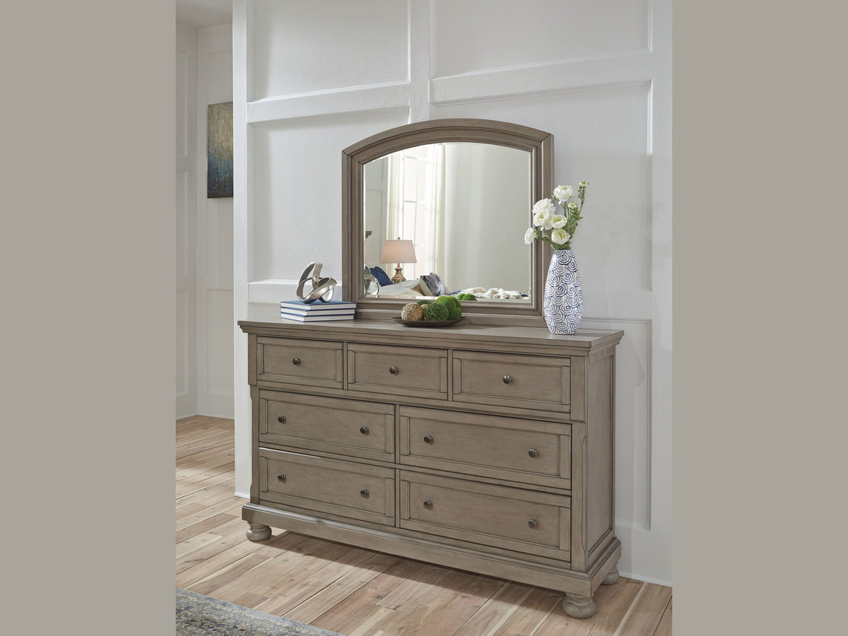 Lettner - Dresser