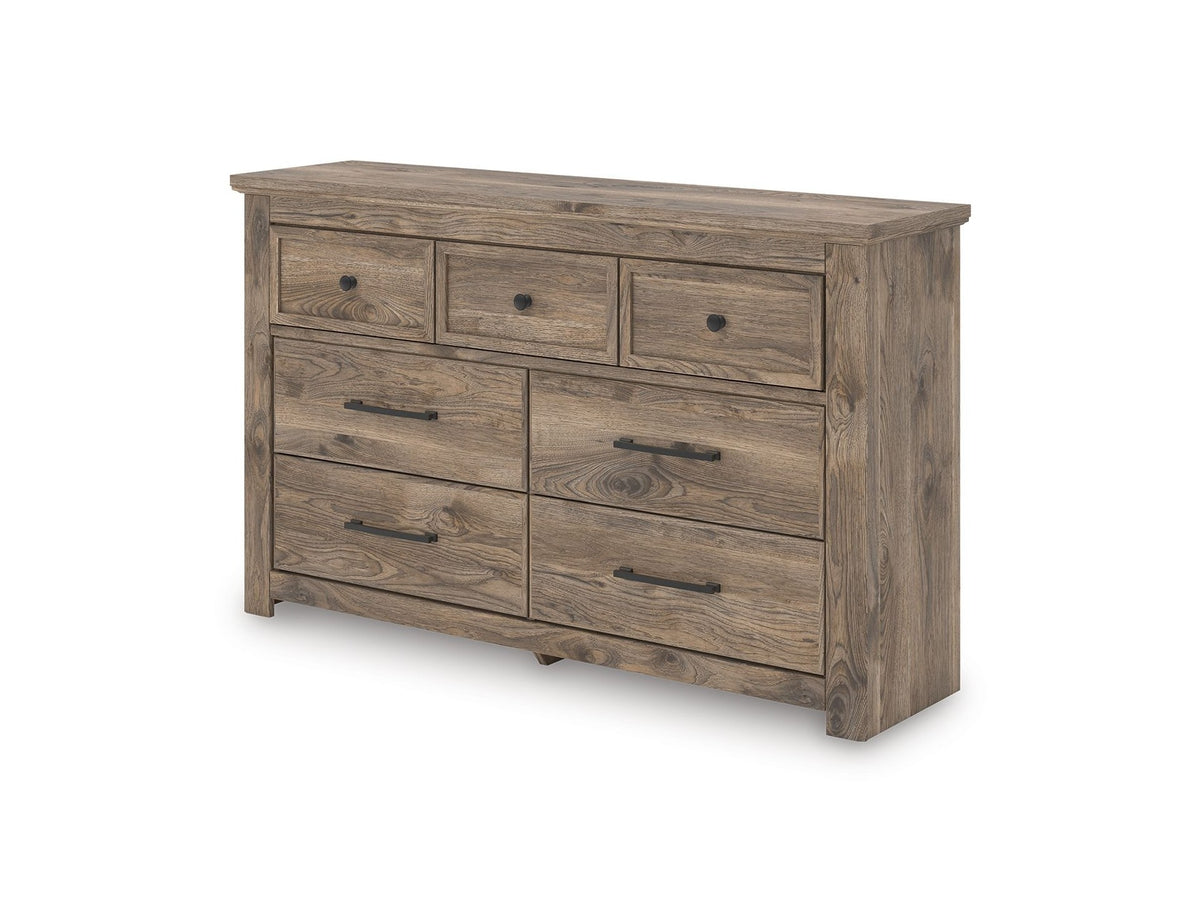 Rusticott - Seven Drawer Dresser