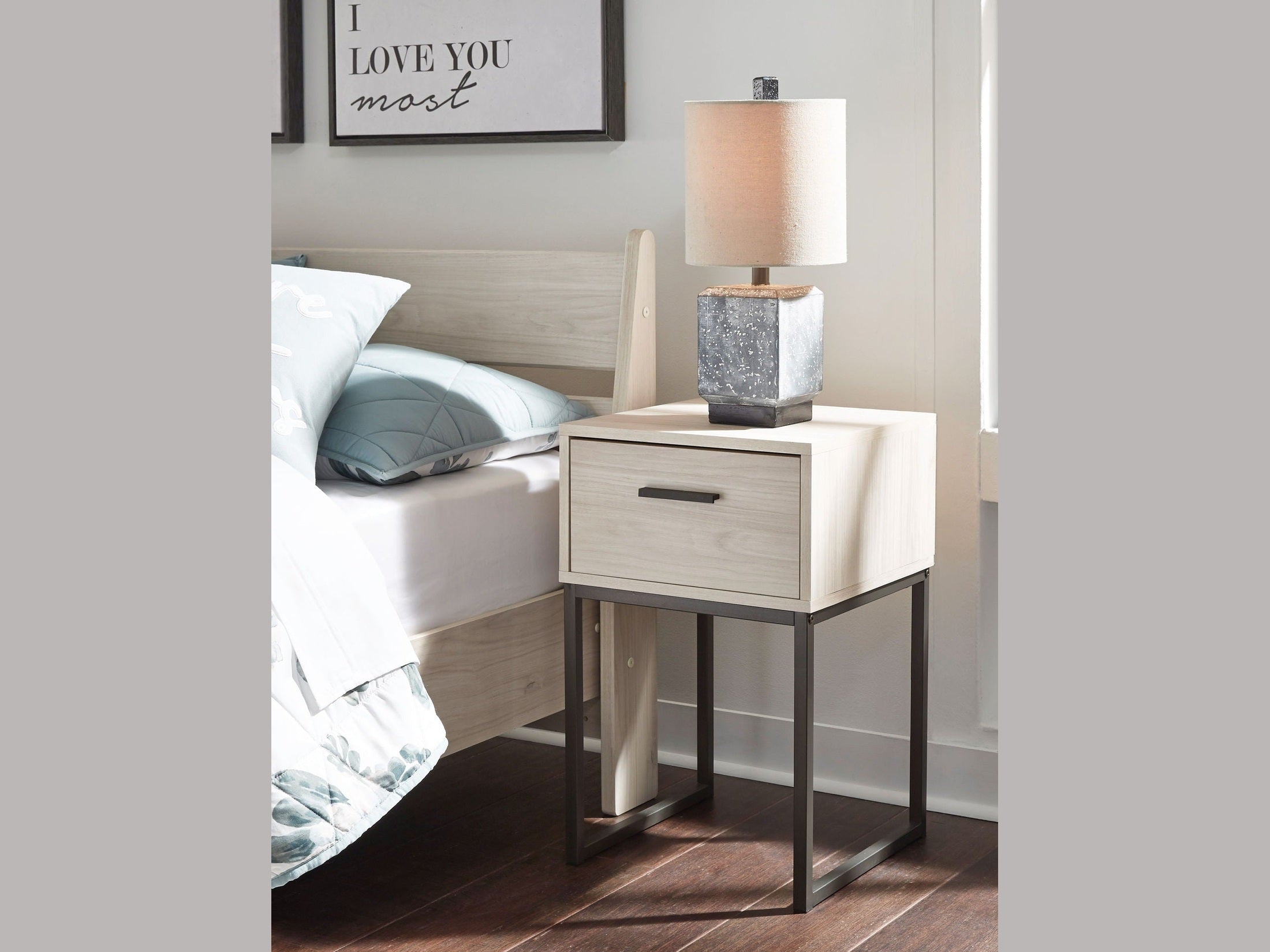 Socalle - One Drawer Night Stand
