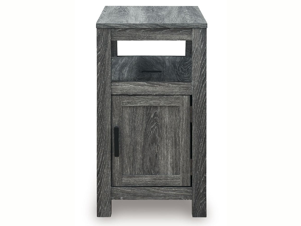 Fendenmore - Chair Side End Table