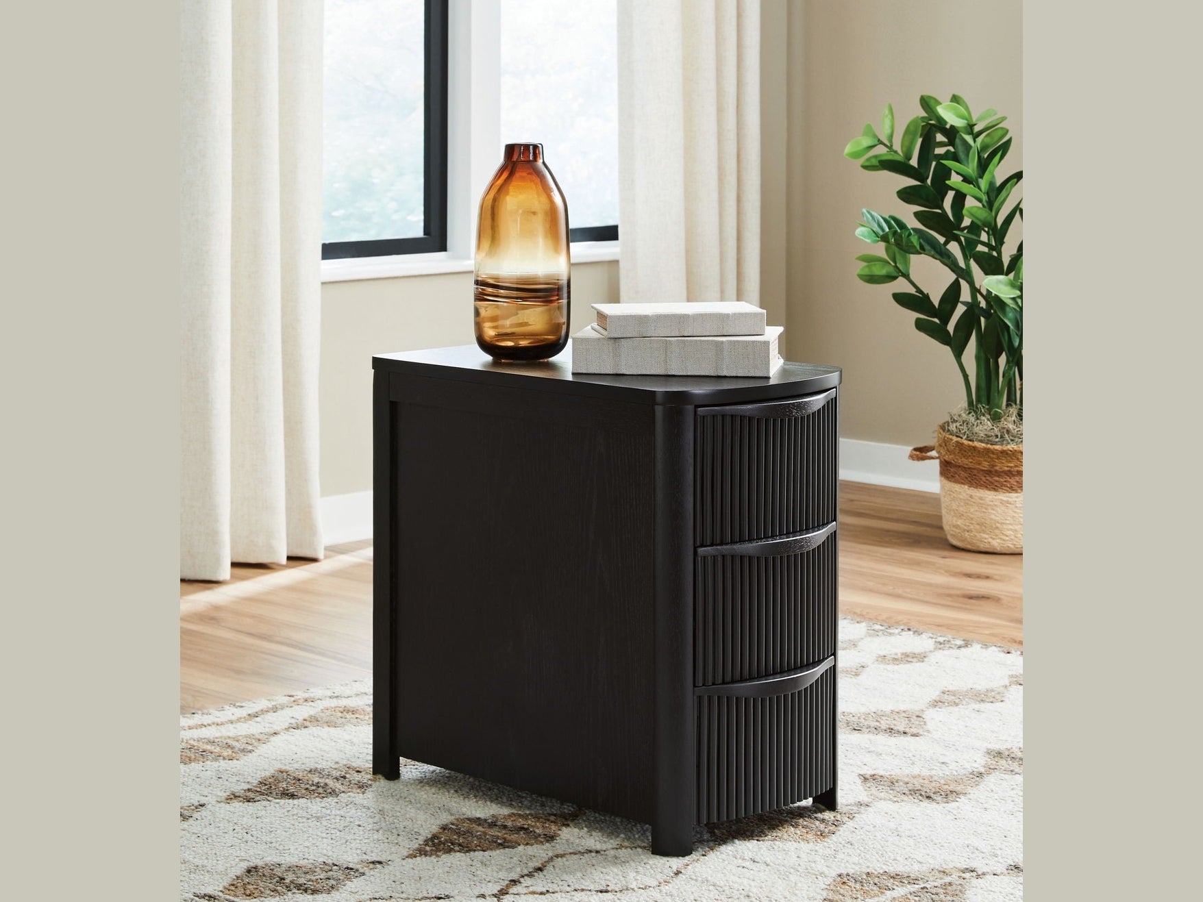 Camdill - Chair Side End Table