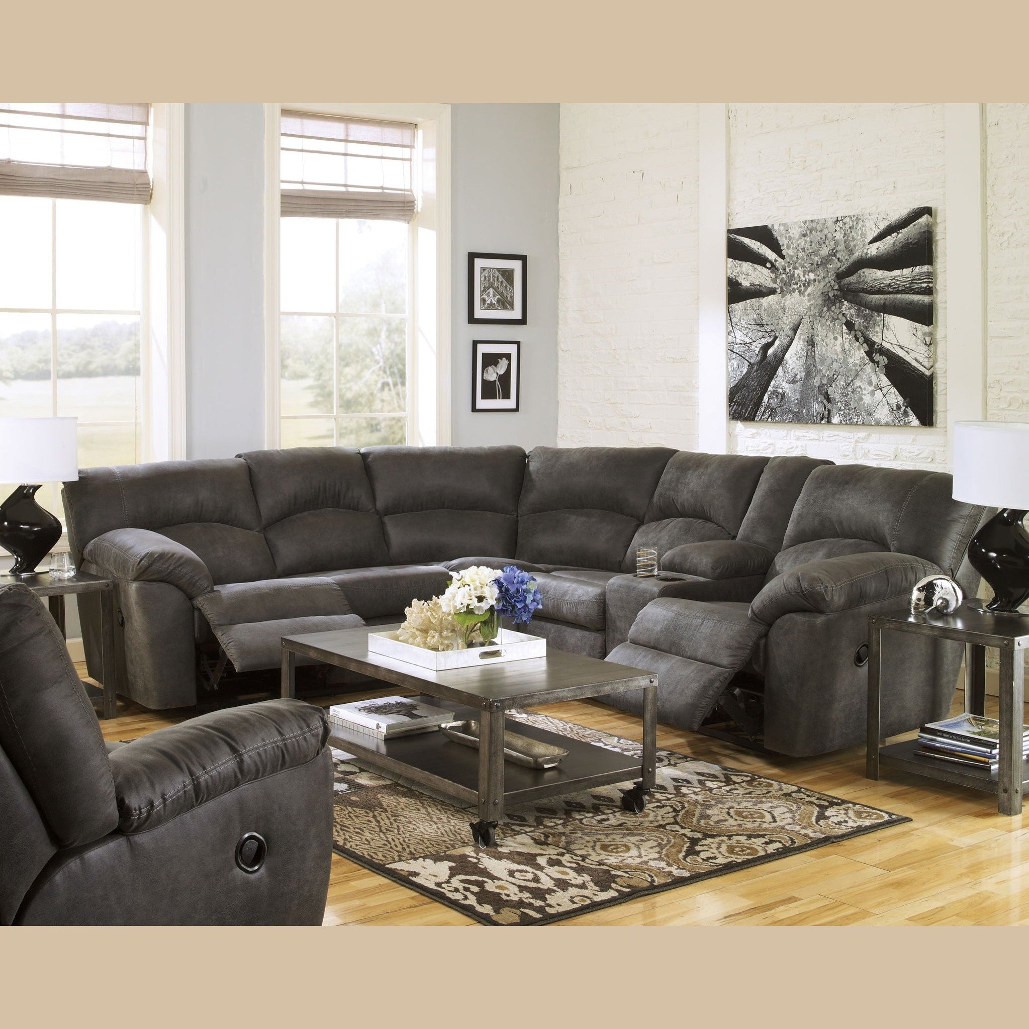 Tambo - Reclining Sectional