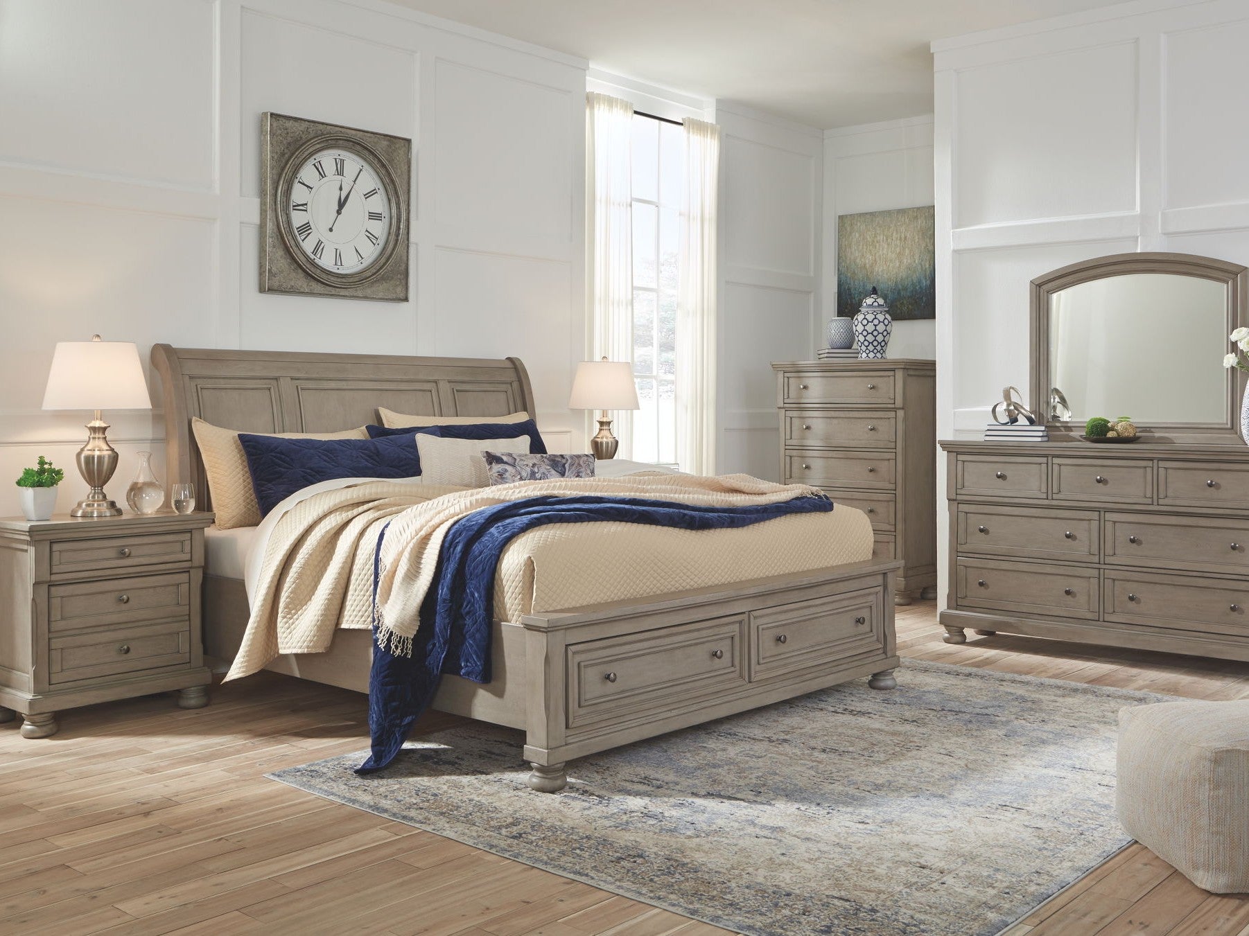 Lettner - Sleigh Bedroom Set
