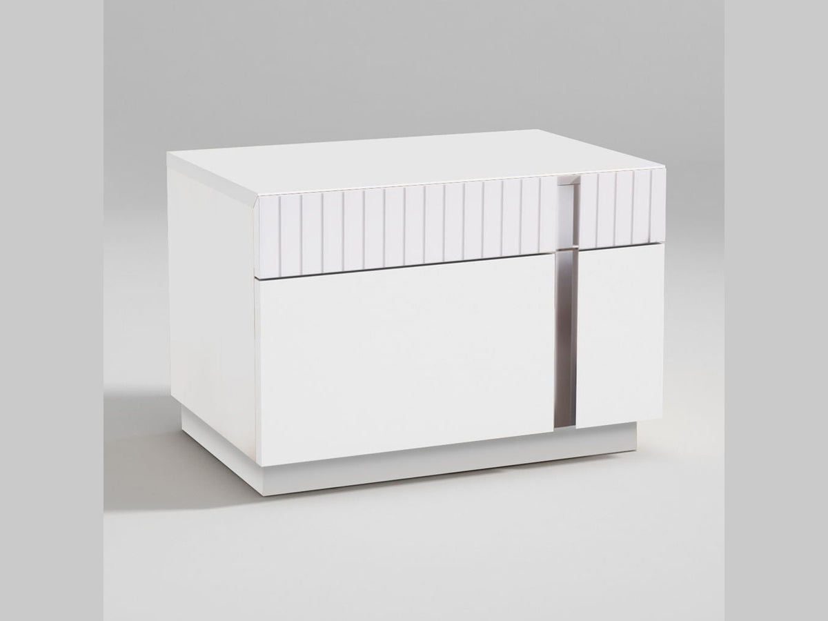 Helen - Nightstand
