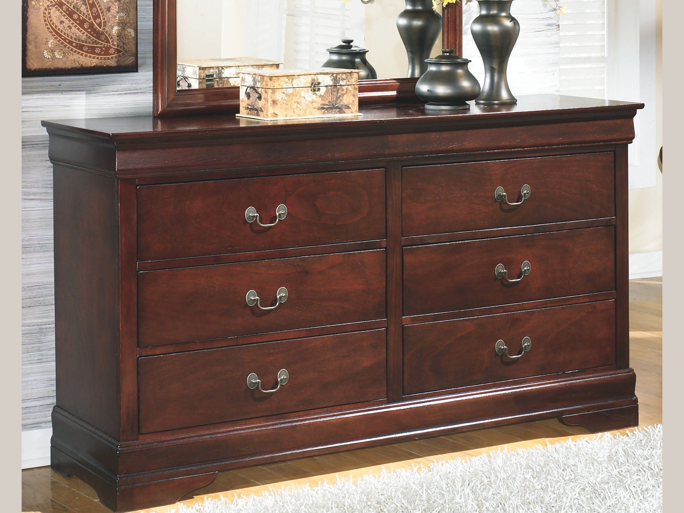 Alisdair - Dresser