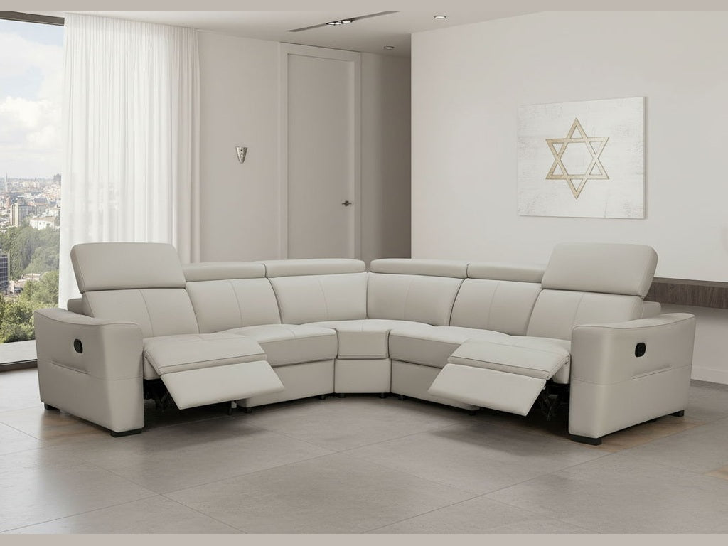 6021 - Sectional With Manual Recliners