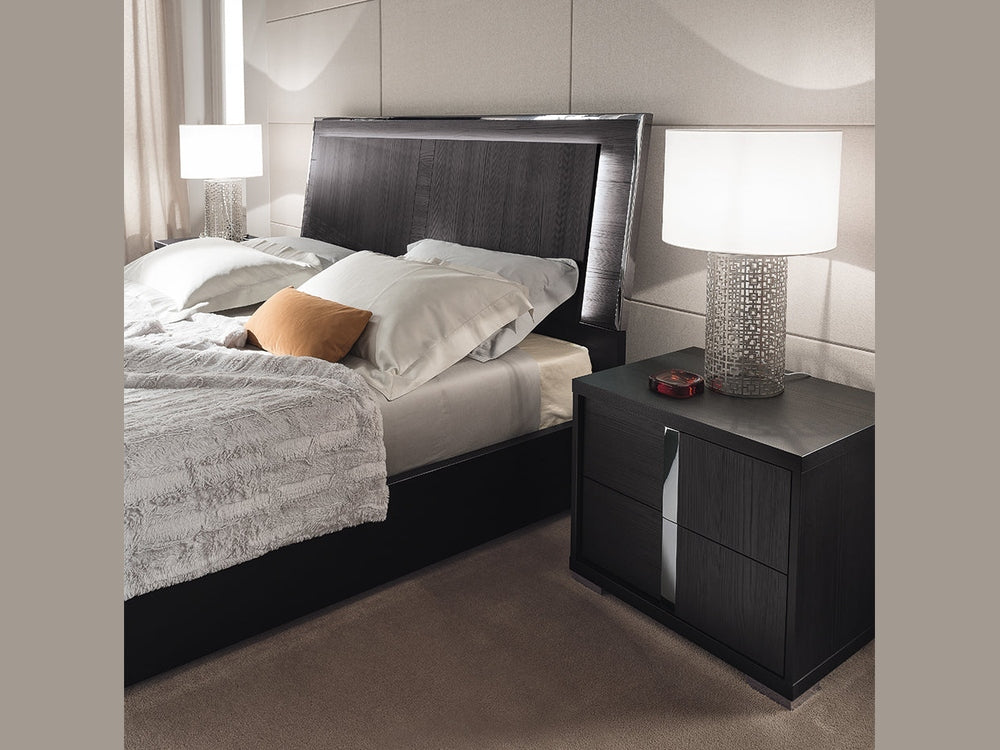 Etna Nightstand, Right