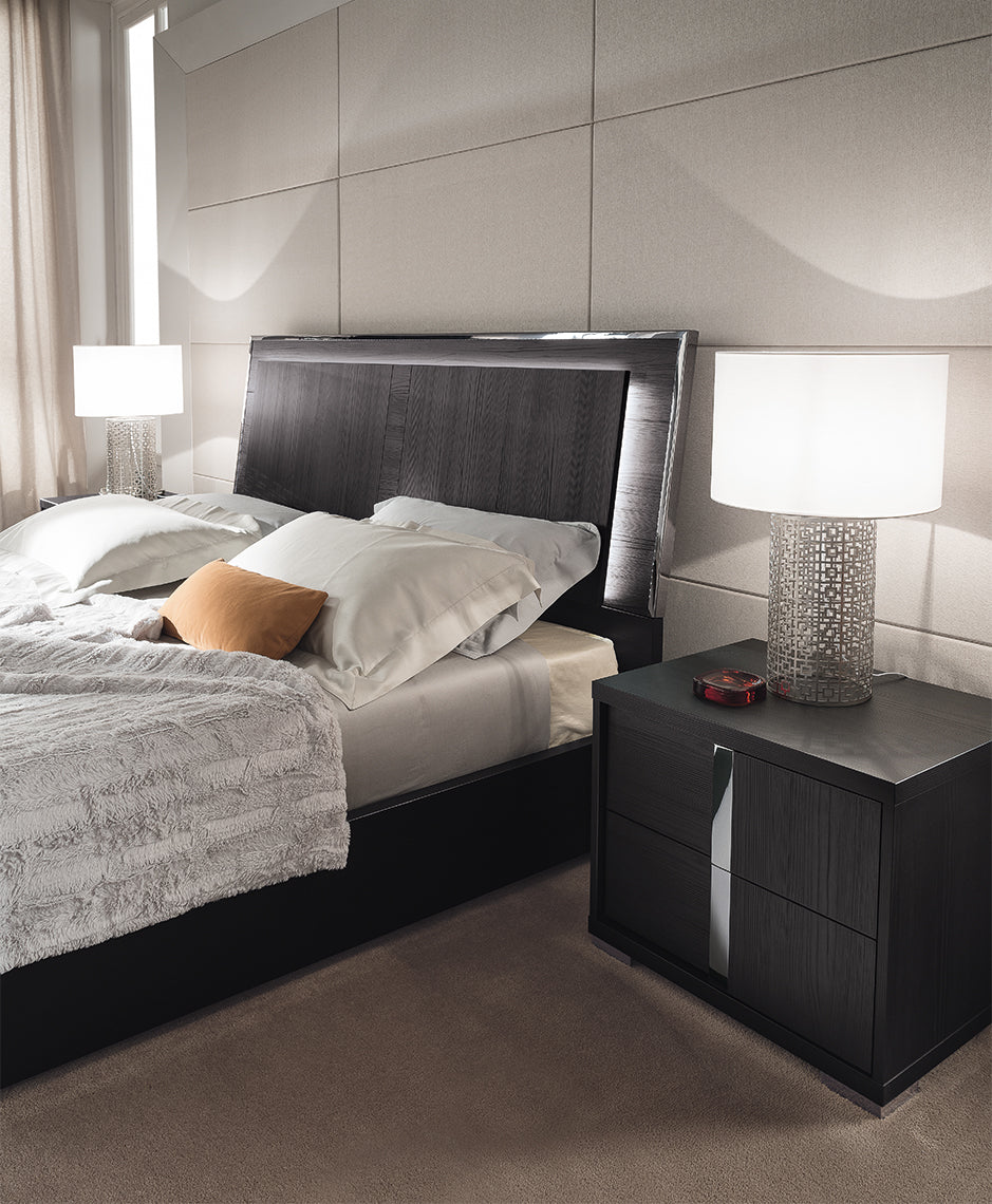 Etna Nightstand, Right