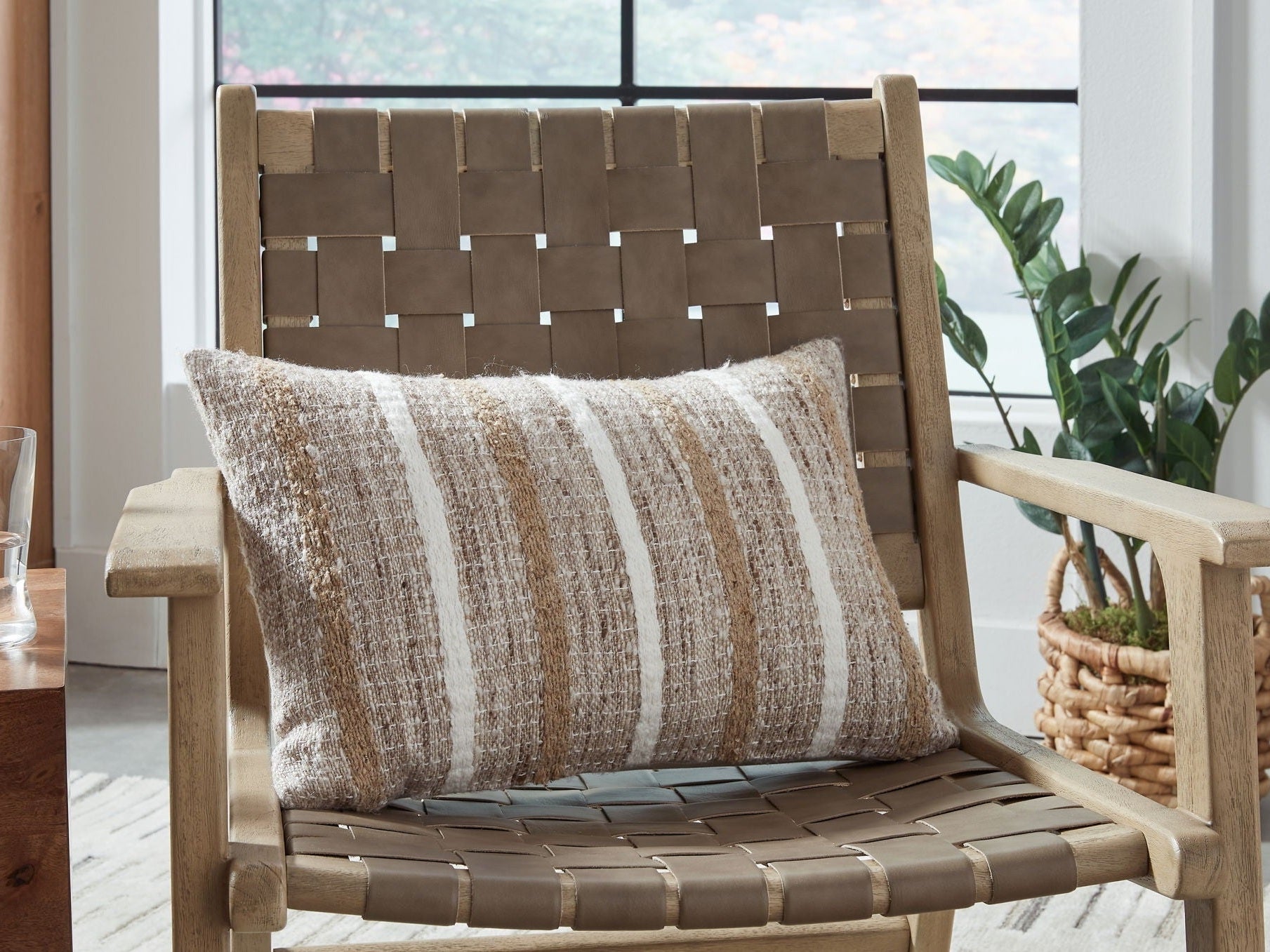 Benish - Pillow