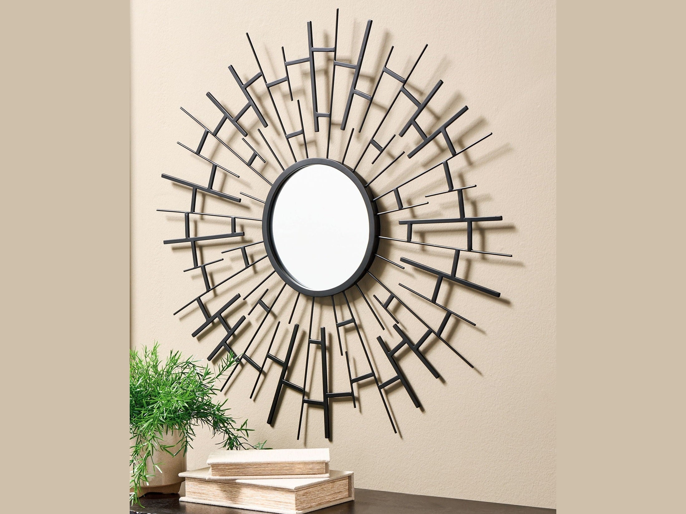Garrenworth - Accent Mirror - Black