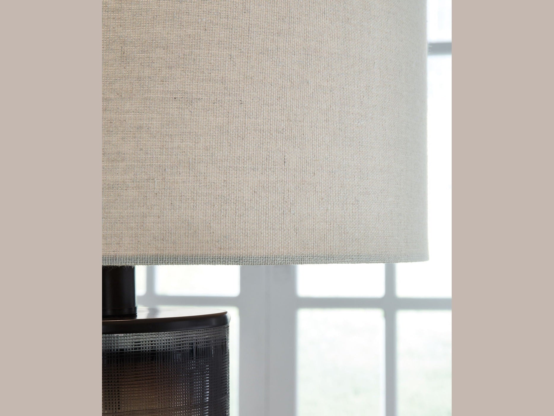 Dingerly - Glass Table Lamp - Brown