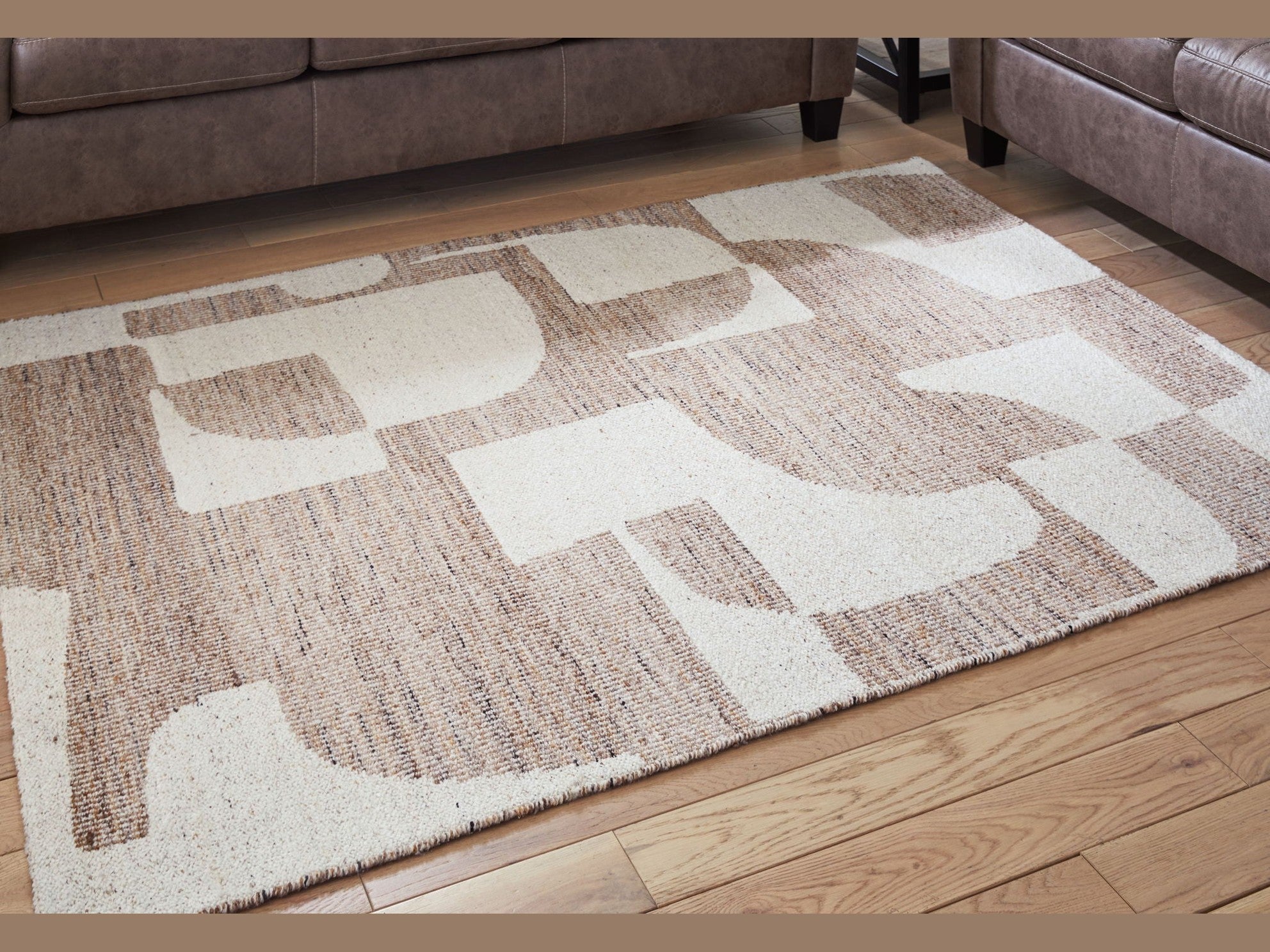 Brynnfield - Rug