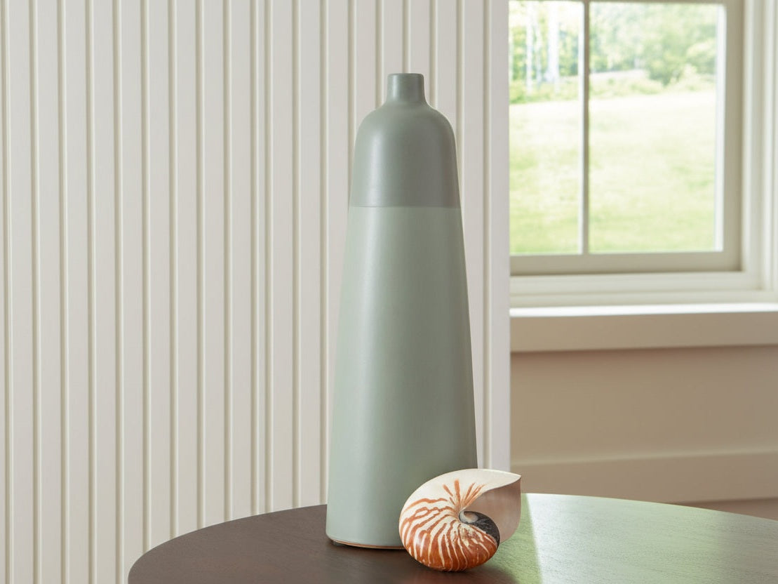 Peerland - Vase