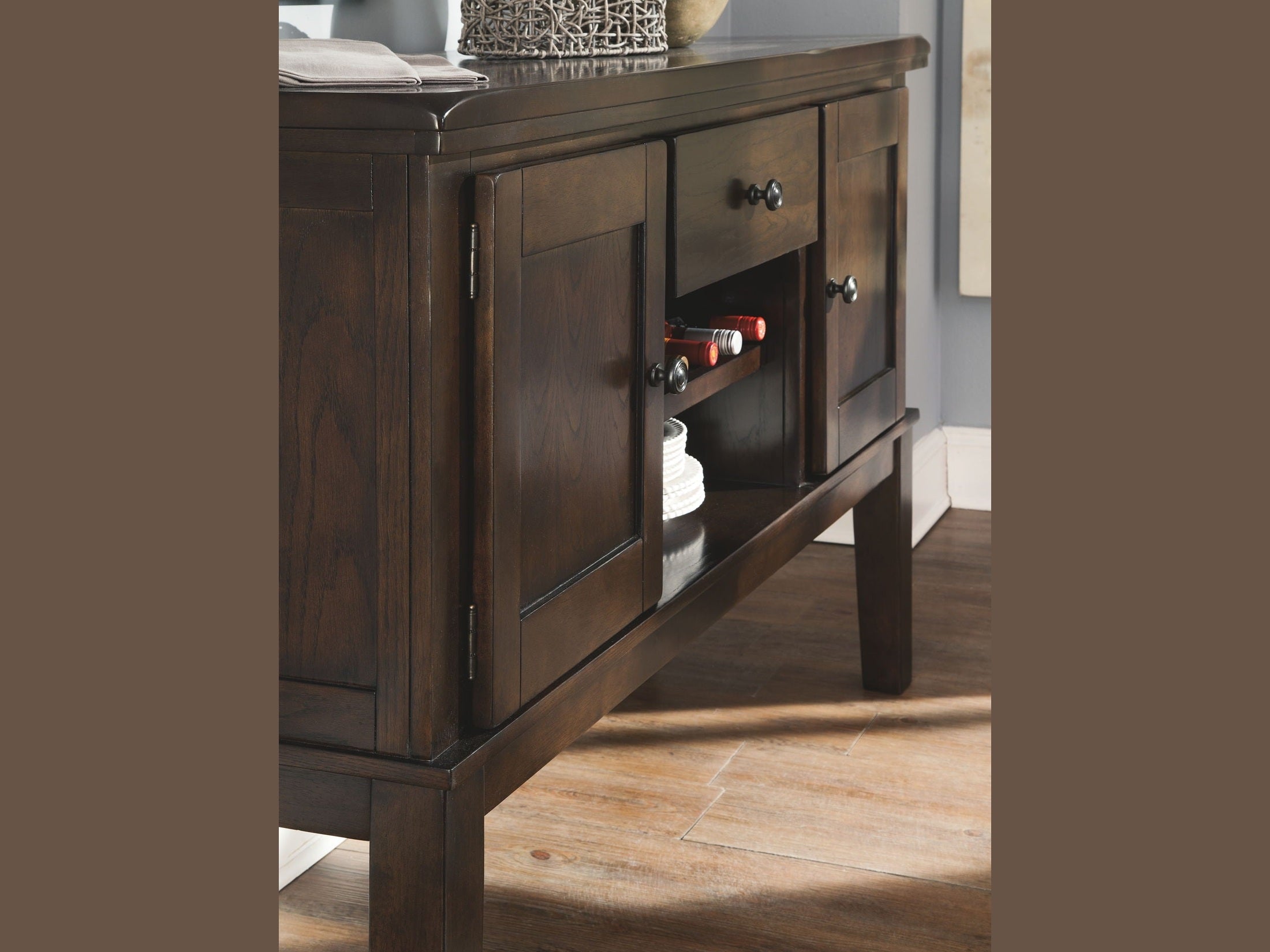 Haddigan - Dining Table With Side Chairs