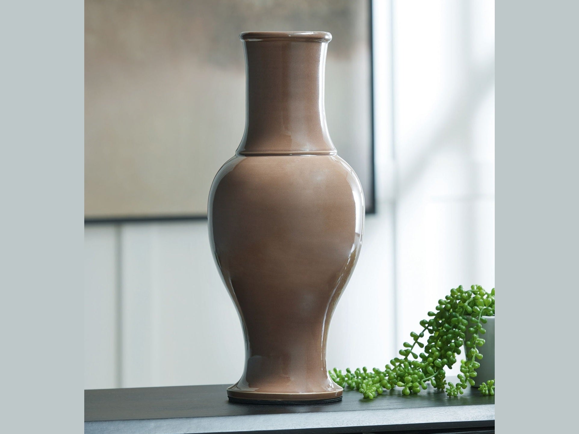 Tillmer - Vase - Brown