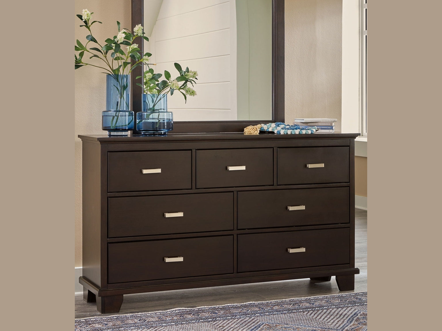 Covetown - Panel Bedroom Set
