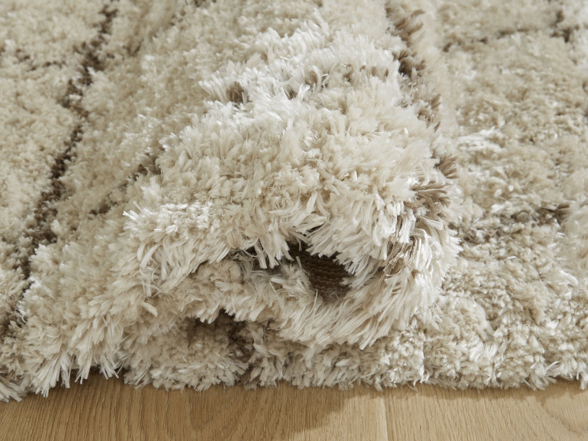 Wrenlow - Rug