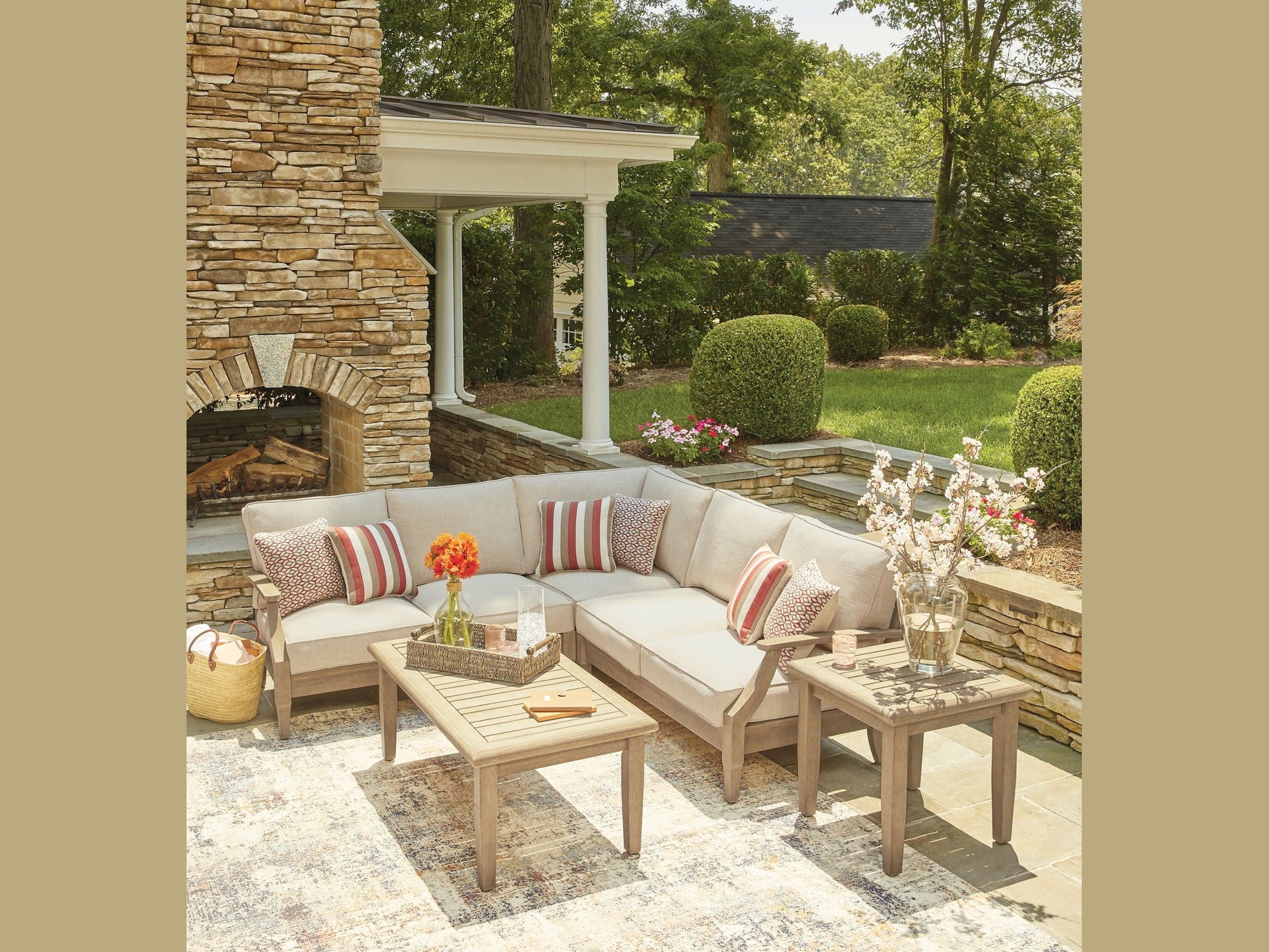 Clare View - Outdoor Sectional