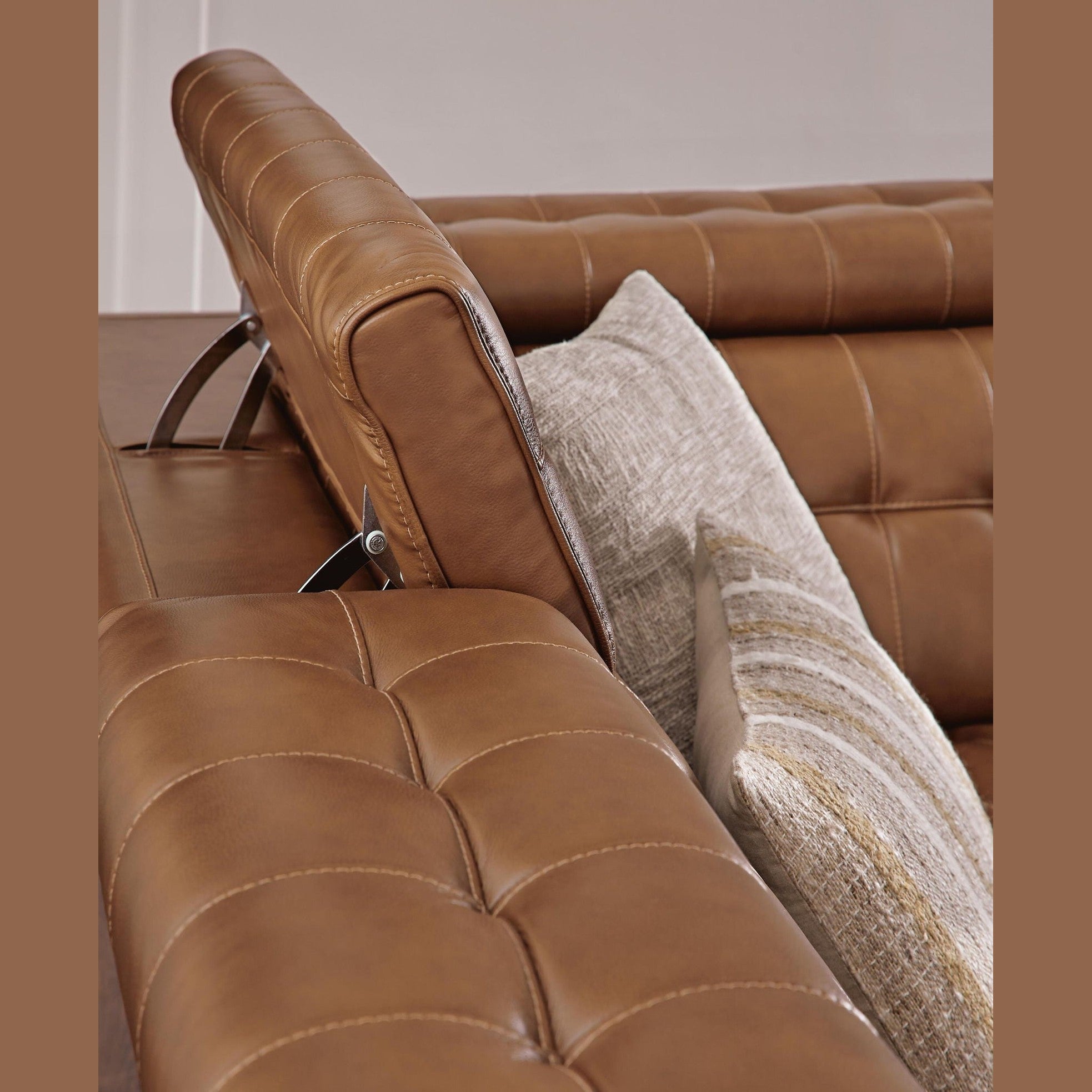 Temmpton - Power Reclining Sectional