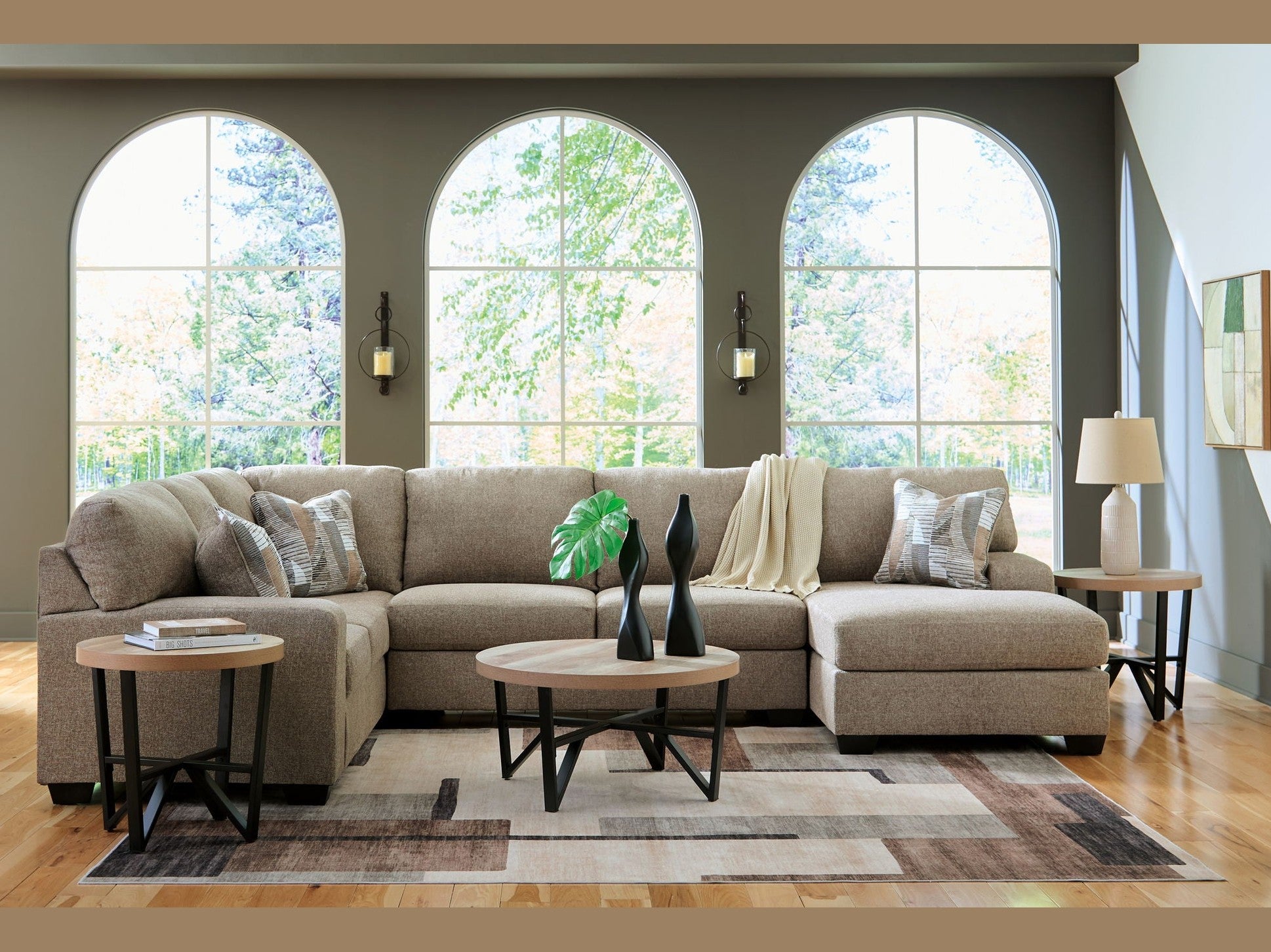 Newellen - Sectional
