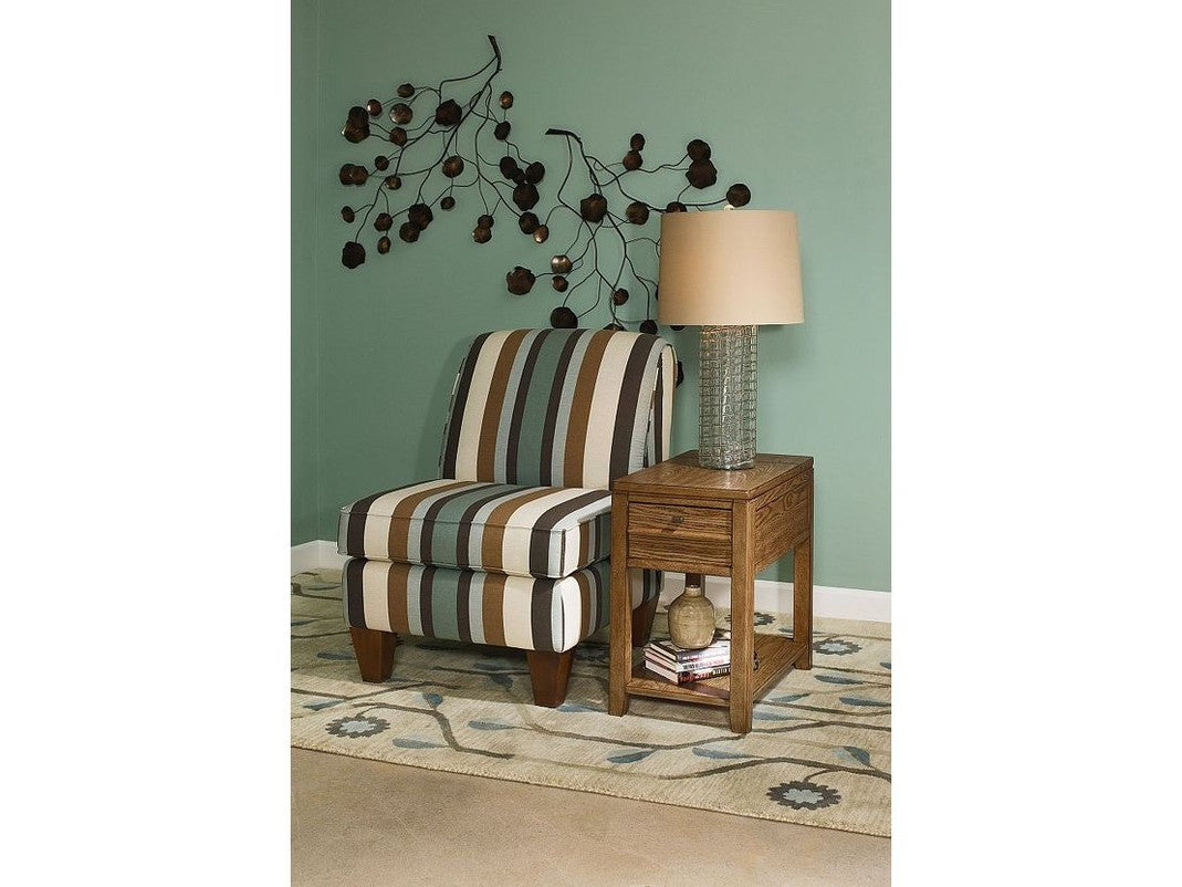 Hammary Downtown Chairside Table-Oak