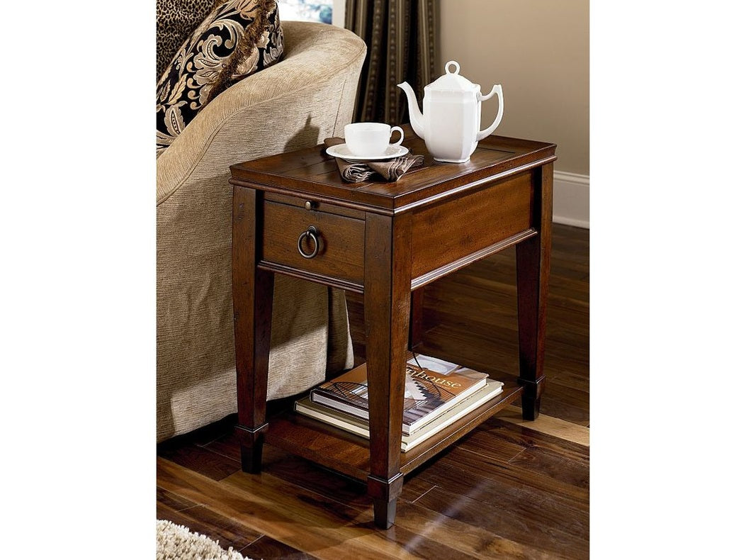 Hammary Sunset Valley Chairside Table