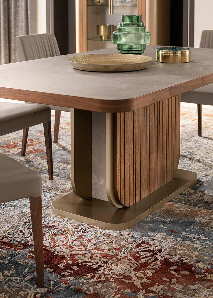 Hera Dining Room Set